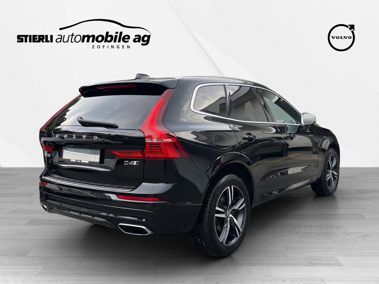 VOLVO XC60 2.0 D4 R-Design AWD-image-4