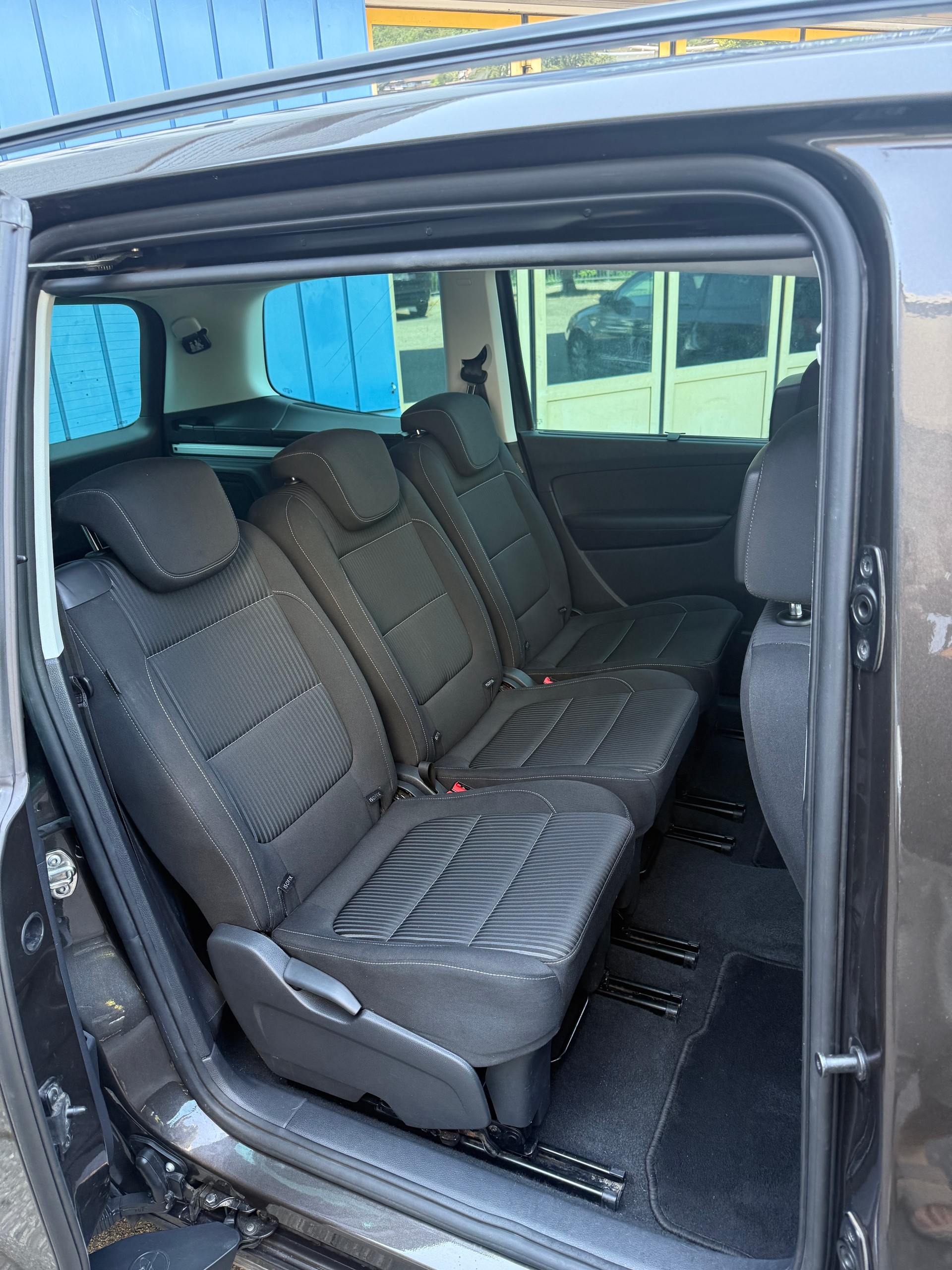 SEAT Alhambra 2.0 TDI Reference DSG-image-10
