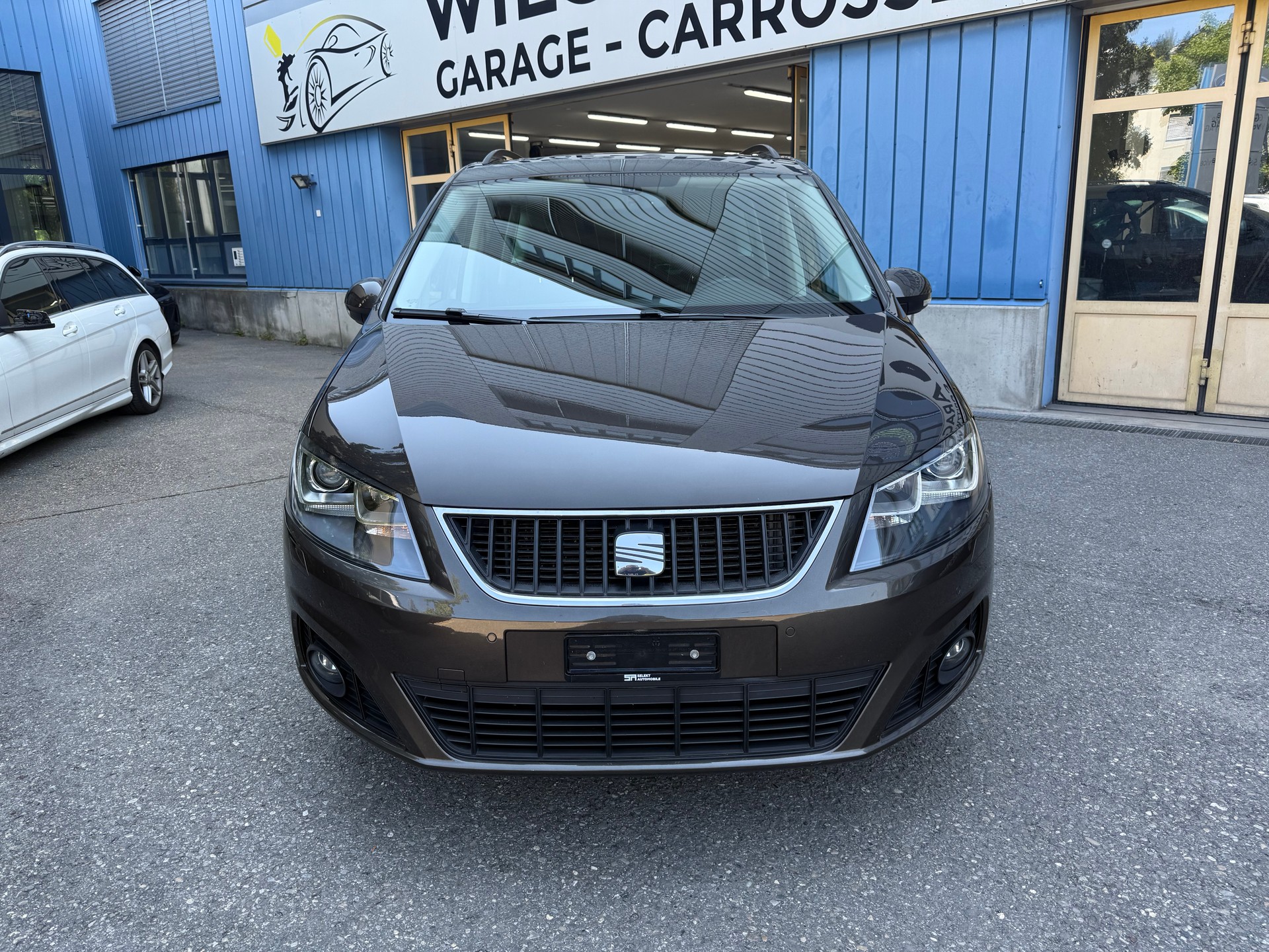 SEAT Alhambra 2.0 TDI Reference DSG-image-1