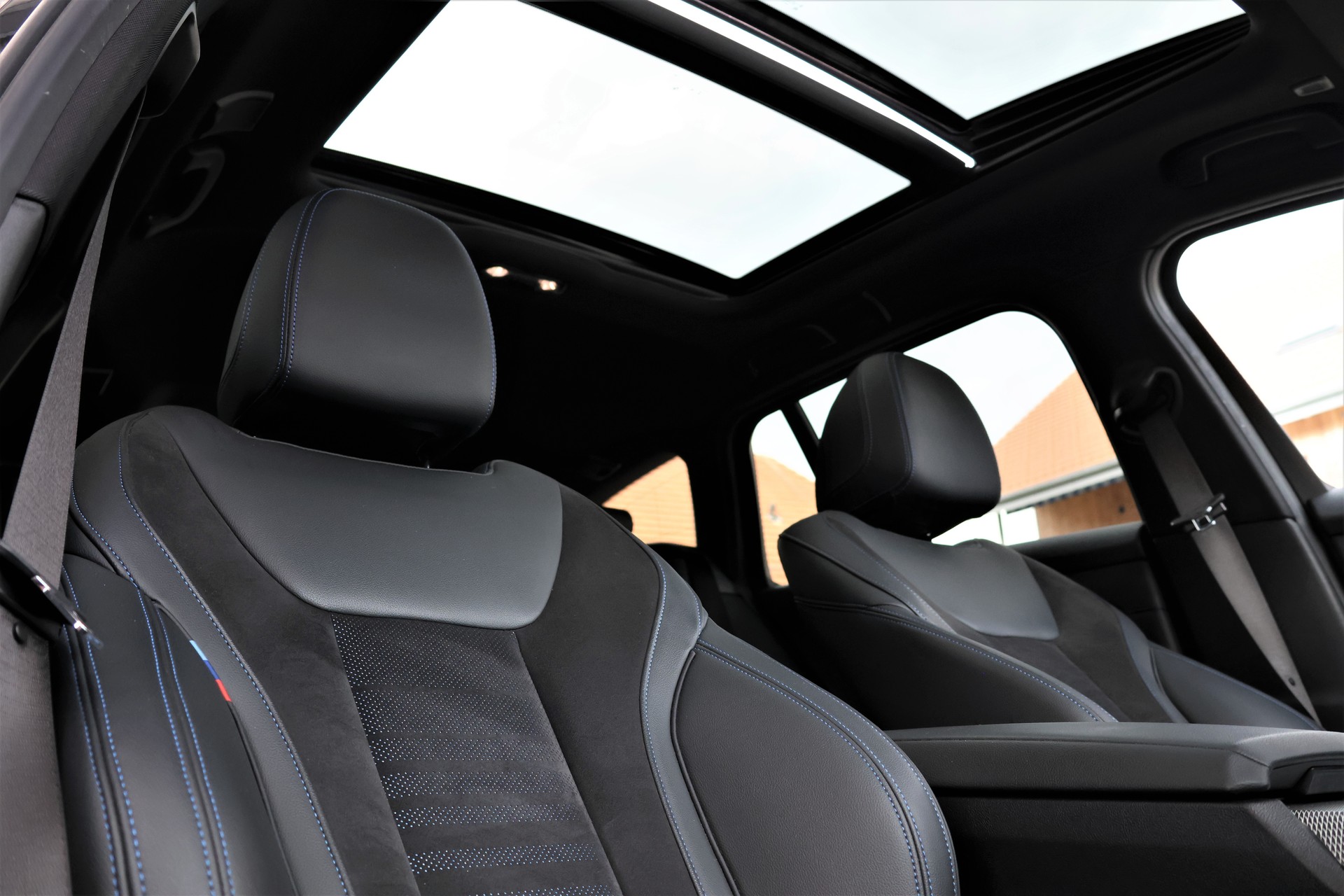 BMW 320d xDrive 48V Touring M Sport Steptronic (CH)-image-22