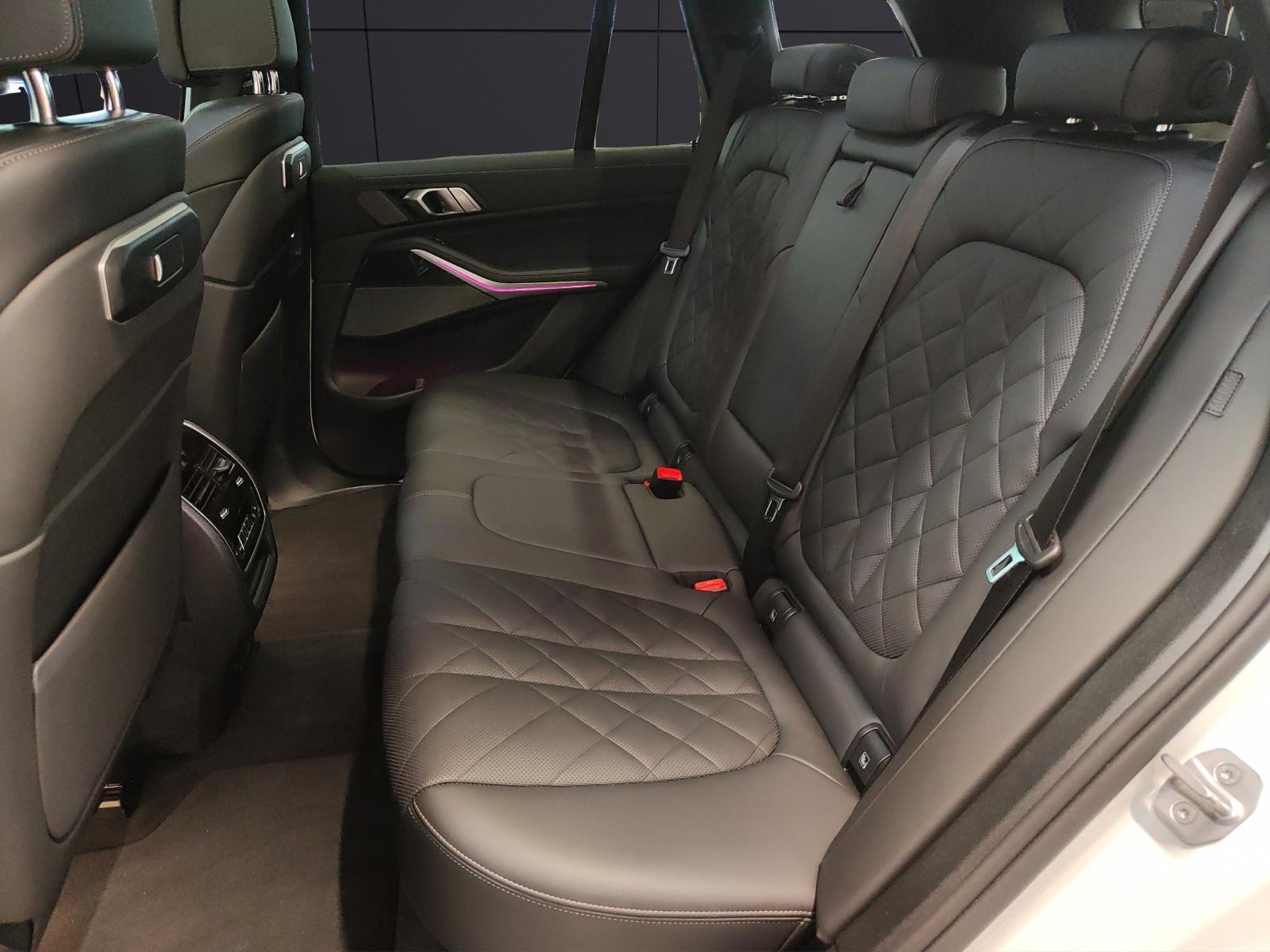 BMW X5 50e xDrive SAG-image-16