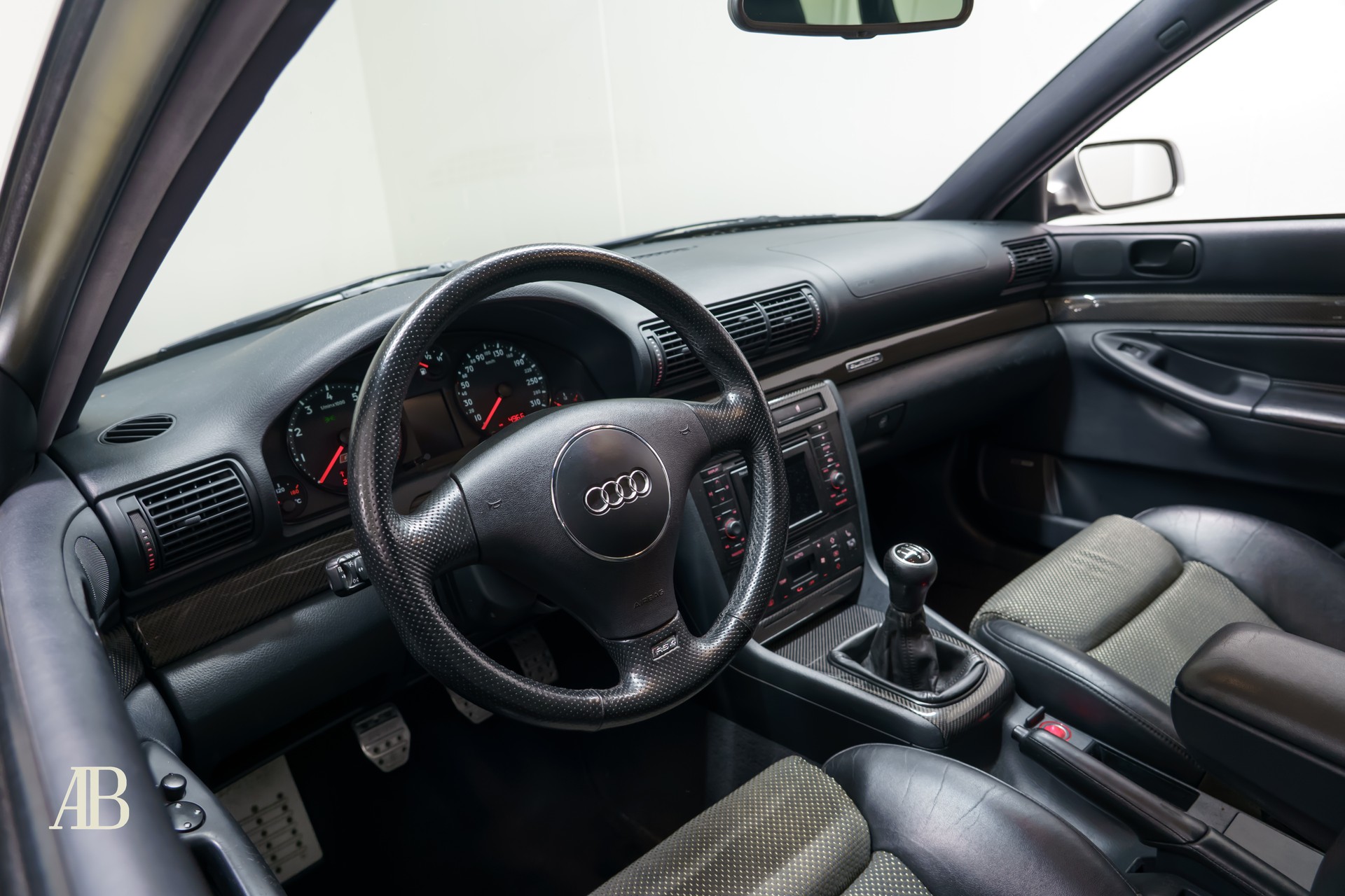 AUDI RS4 Avant 2.7 V6 Biturbo quattro - Sportec-image-9