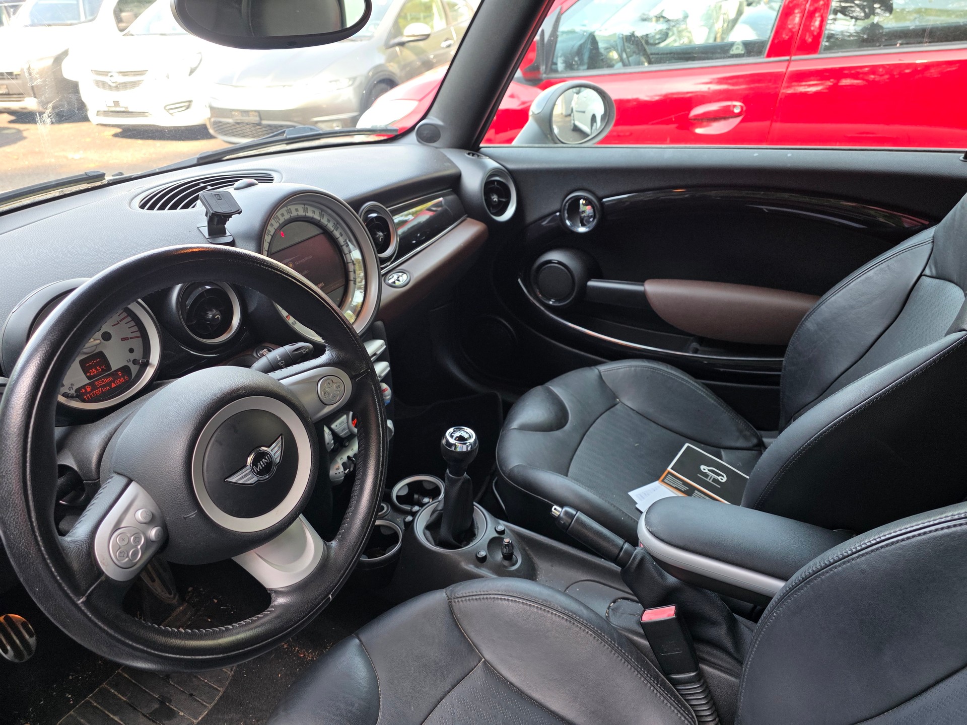 MINI Cooper S Cabriolet-image-6