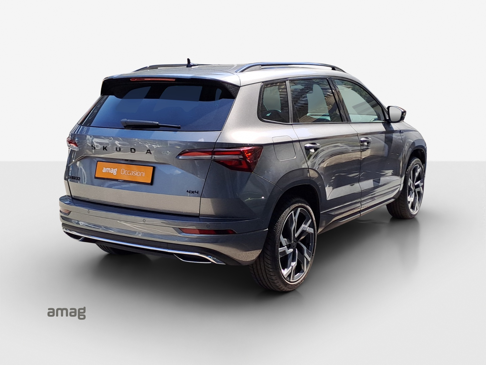 SKODA Karoq 2.0 TSI SportLine 4x4 DSG-image-4