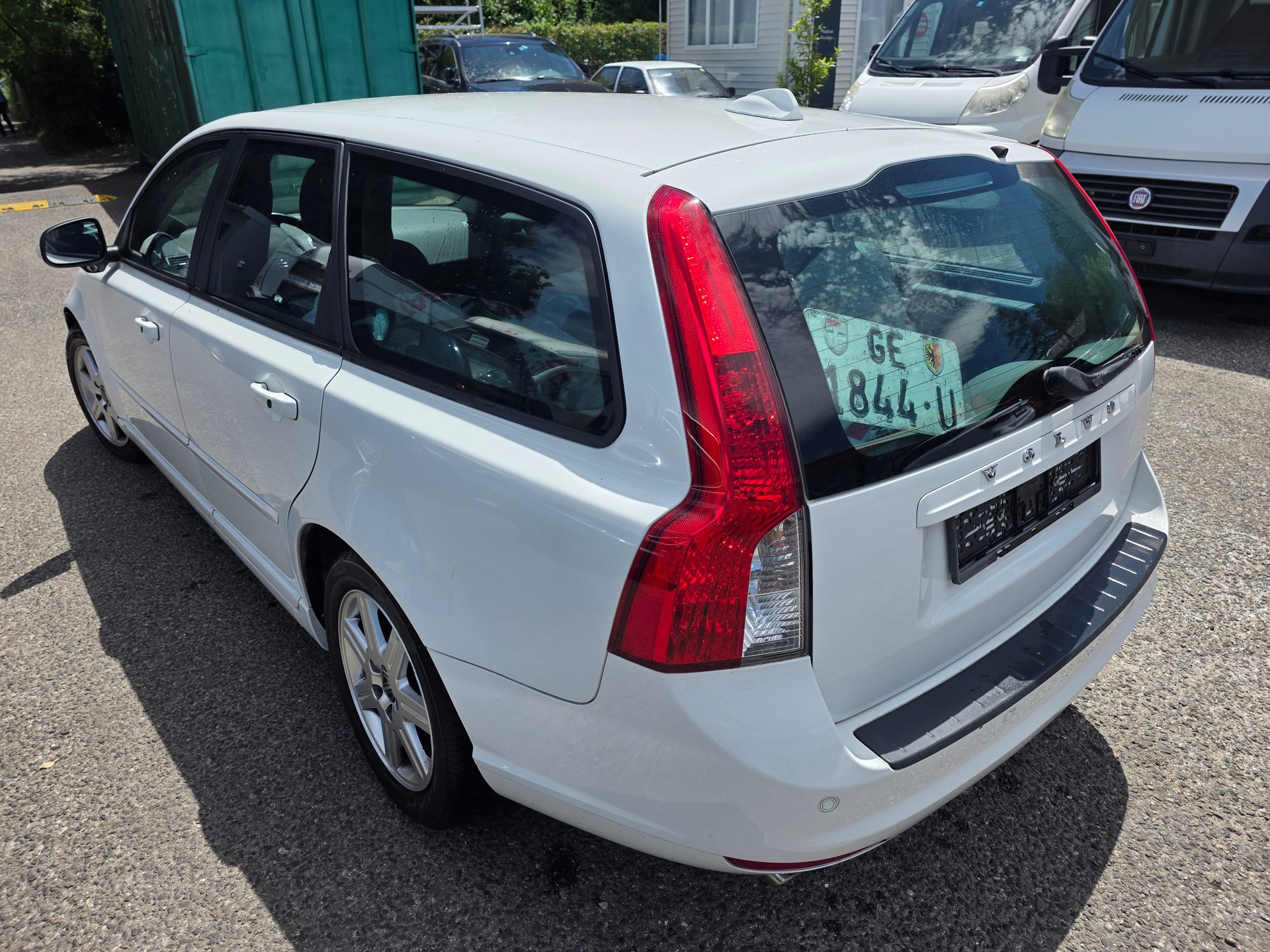 VOLVO V50 T5 Summum Geartronic-image-5