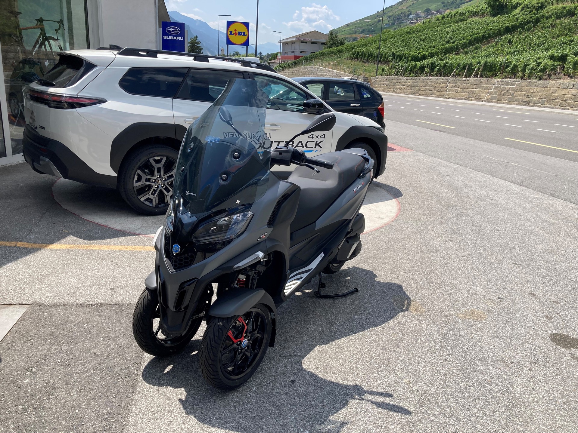 PIAGGIO MP3 400 Sport RST