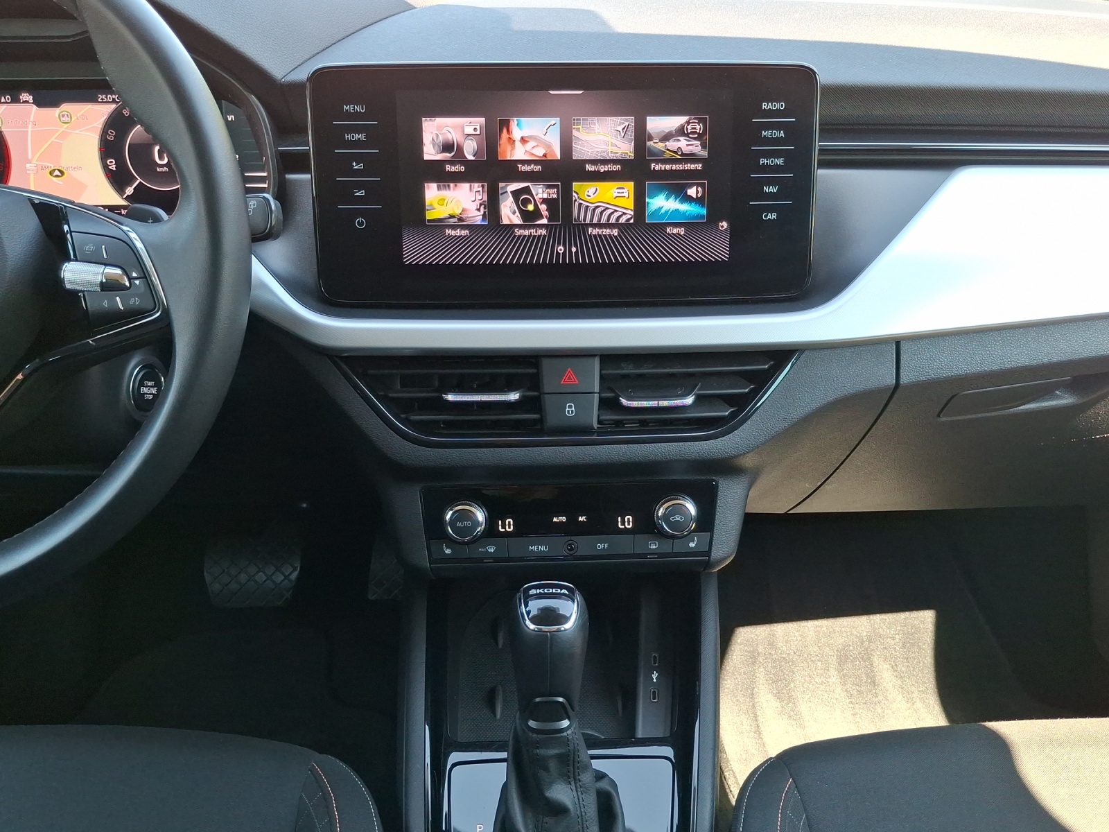 SKODA Kamiq 1.0 TSI Drive 125 DSG-image-8