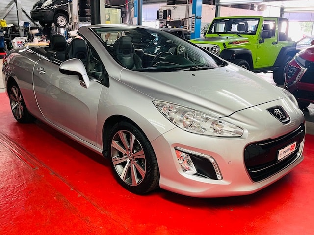 PEUGEOT 308 CC 1.6 16V Turbo Allure-image-14