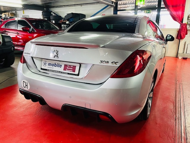PEUGEOT 308 CC 1.6 16V Turbo Allure-image-11