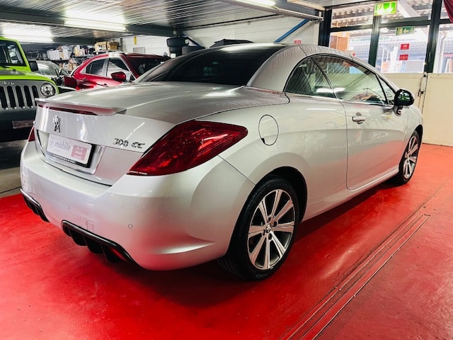 PEUGEOT 308 CC 1.6 16V Turbo Allure-image-9