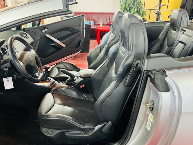 PEUGEOT 308 CC 1.6 16V Turbo Allure-image-13