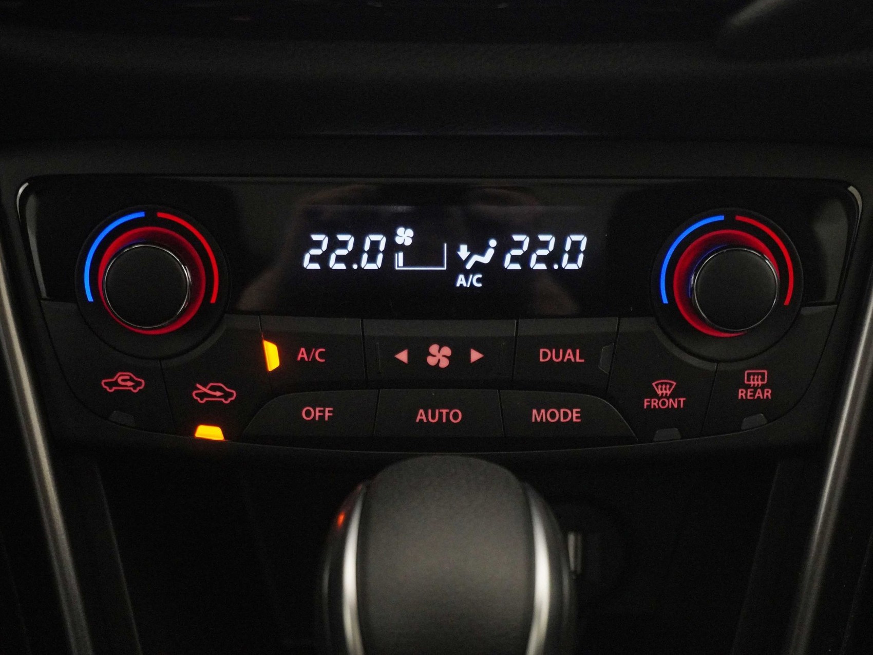 SUZUKI S-Cross 1.4 T Compact Top Hybrid 4x4 ** 👀 mit 360 Grad Kamera **-image-14