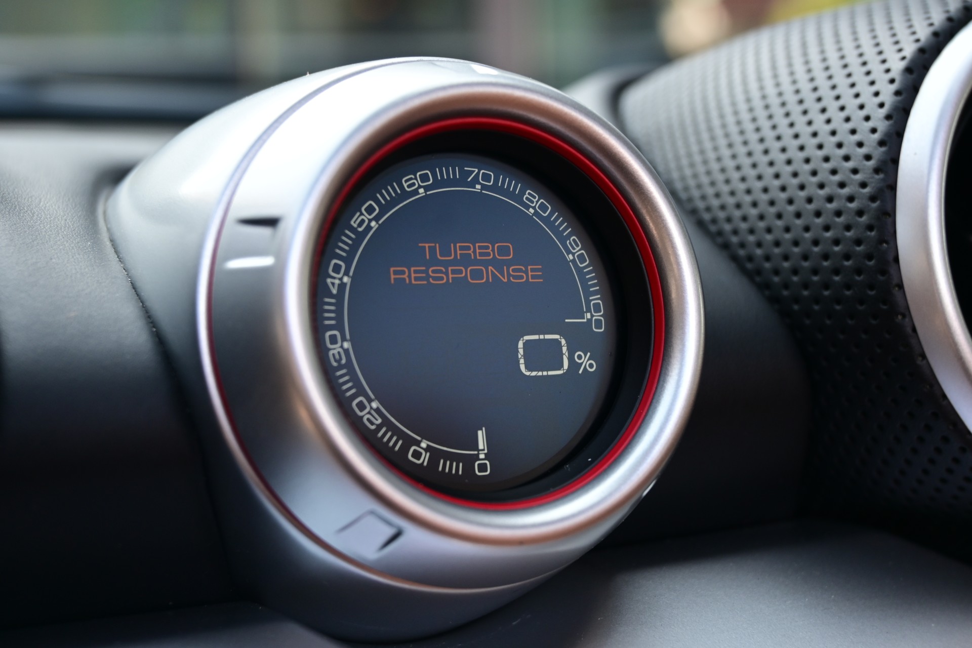 FERRARI California 3.9 V8 T-image-16