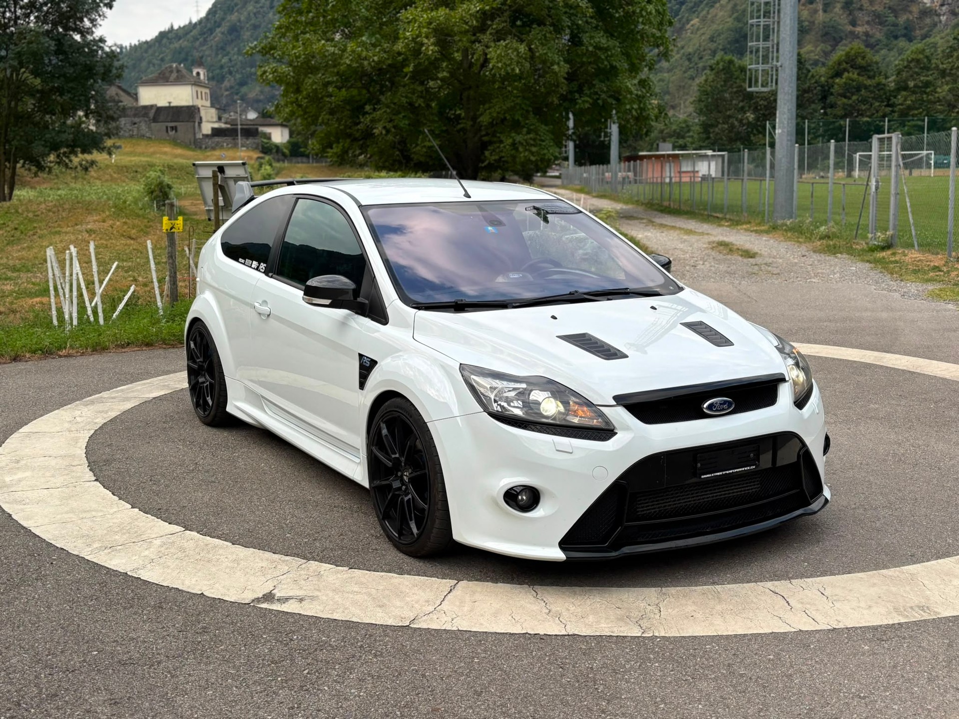 FORD Focus 2.5 Turbo RS-image-1