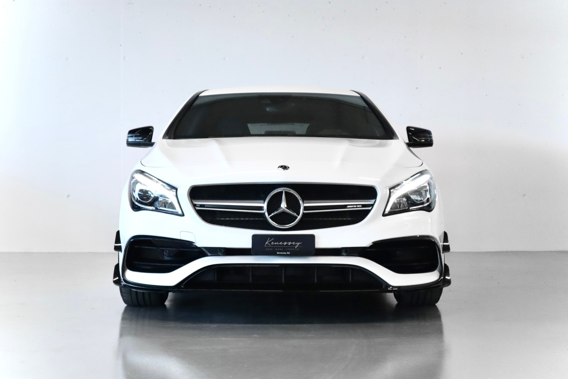 MERCEDES-BENZ CLA Shooting Brake 45 AMG 4Matic Speedshift | CH-FZG-image-2