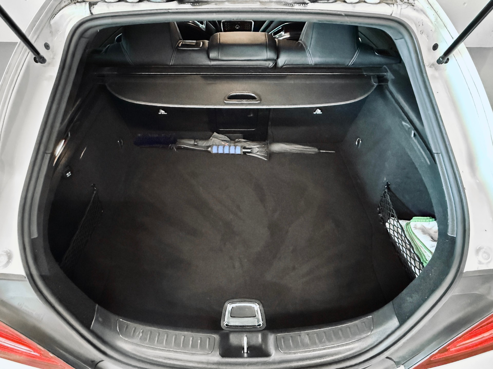 MERCEDES-BENZ CLA Shooting Brake 45 AMG 4Matic Speedshift | CH-FZG-image-16