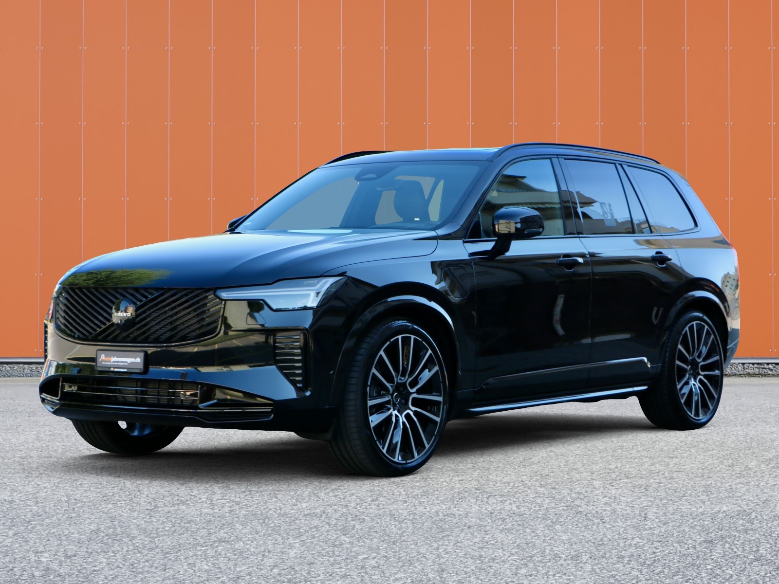 VOLVO XC90 T8 AWD PluginHybrid Black Edition Geartronic-image-0