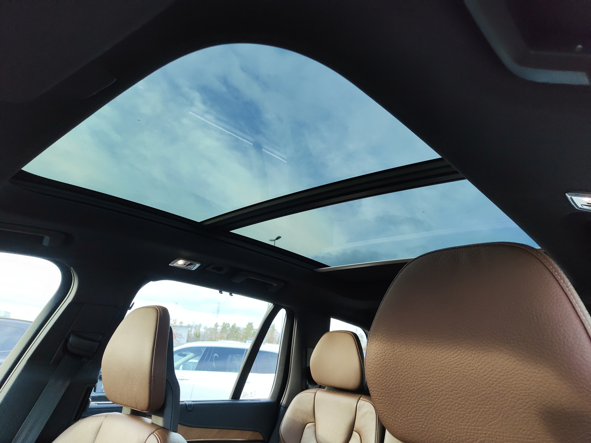 VOLVO XC90 2.0 T8 TE Inscription 7P. eAWD-image-12