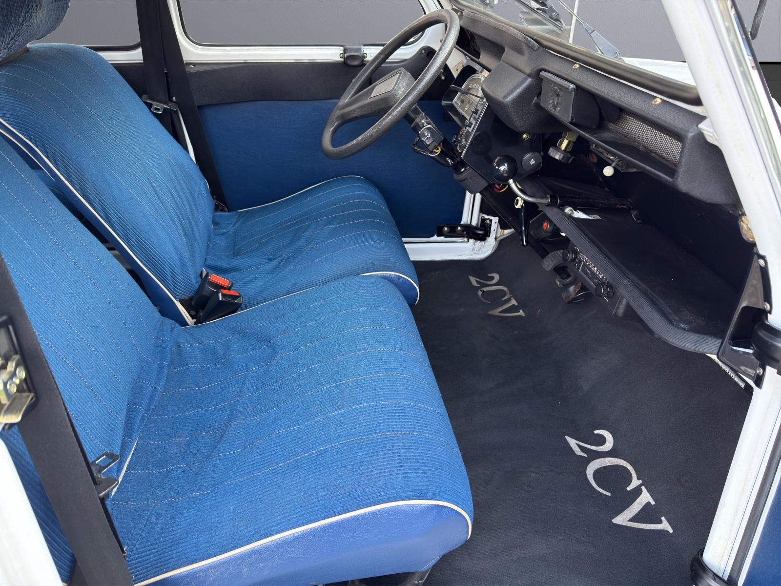 CITROEN 2CV6 Special-image-8