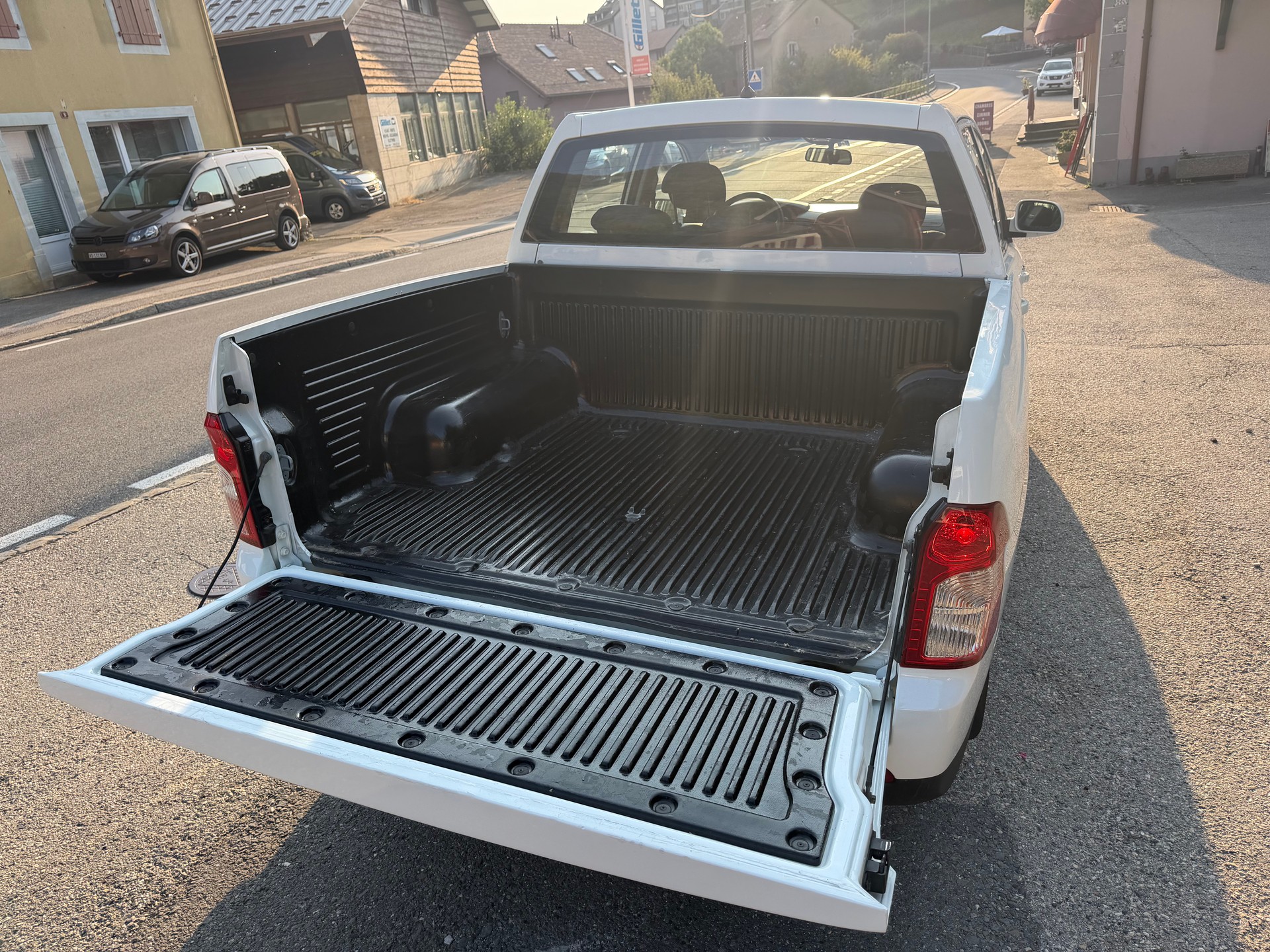 KGM-SsangYong Actyon Sports FR 2.0 Quartz 4WD-image-5