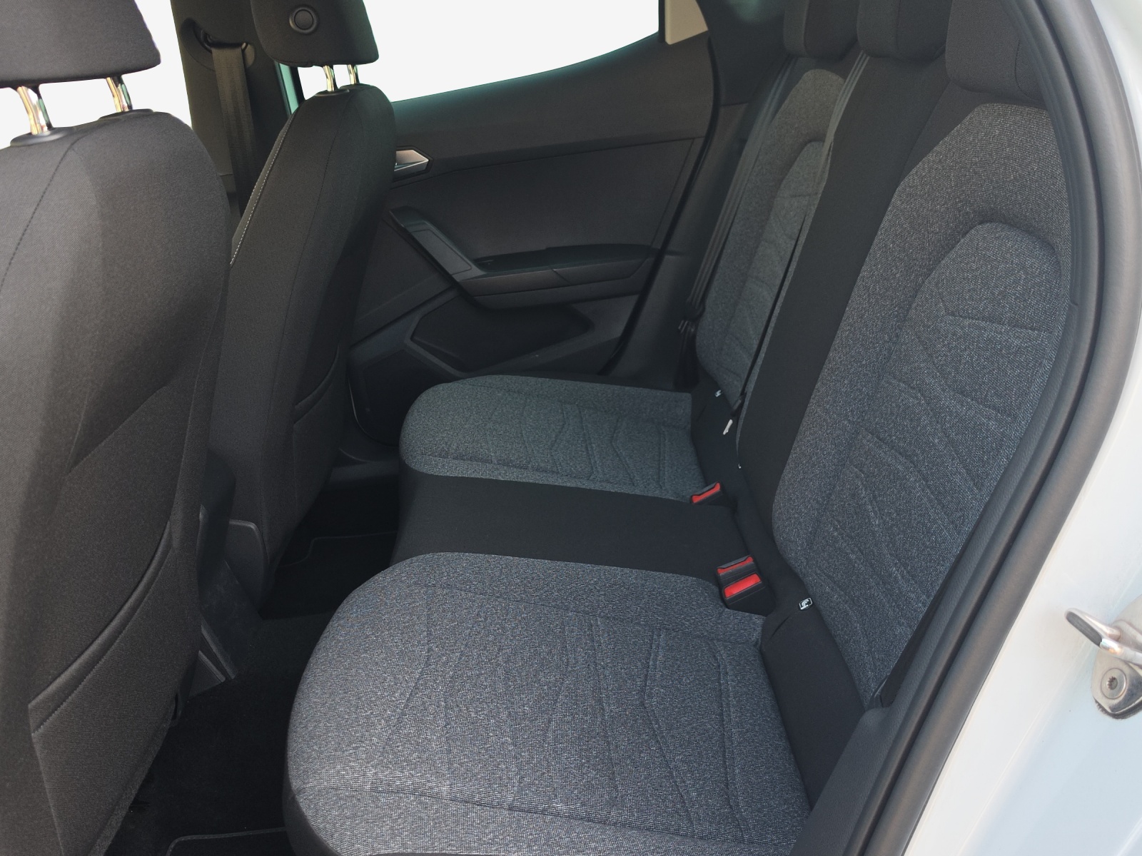 SEAT Arona 1.0 TSI Eco Xperience DSG-image-11
