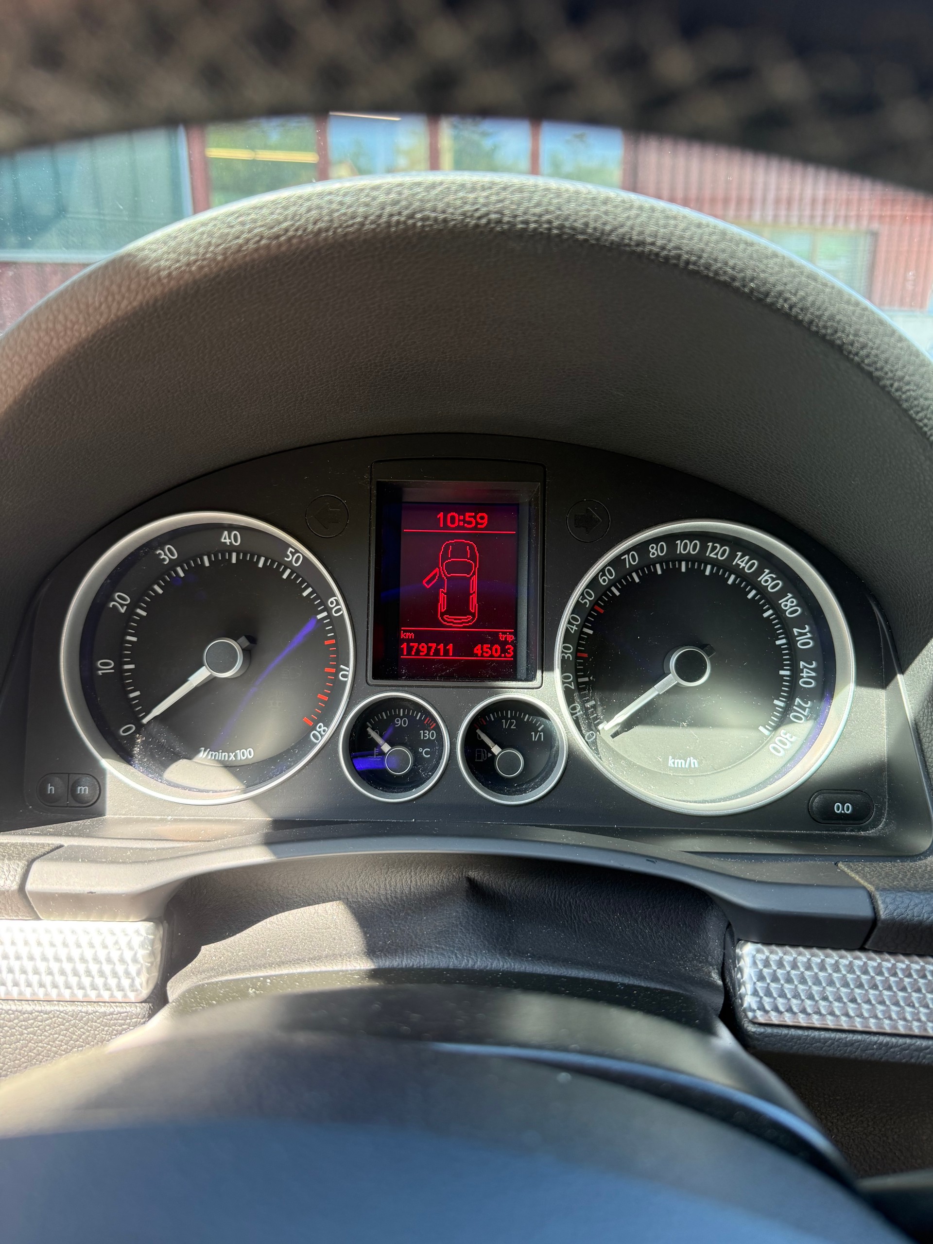 VW 3.2 V6 R32 DSG 4motion-image-3