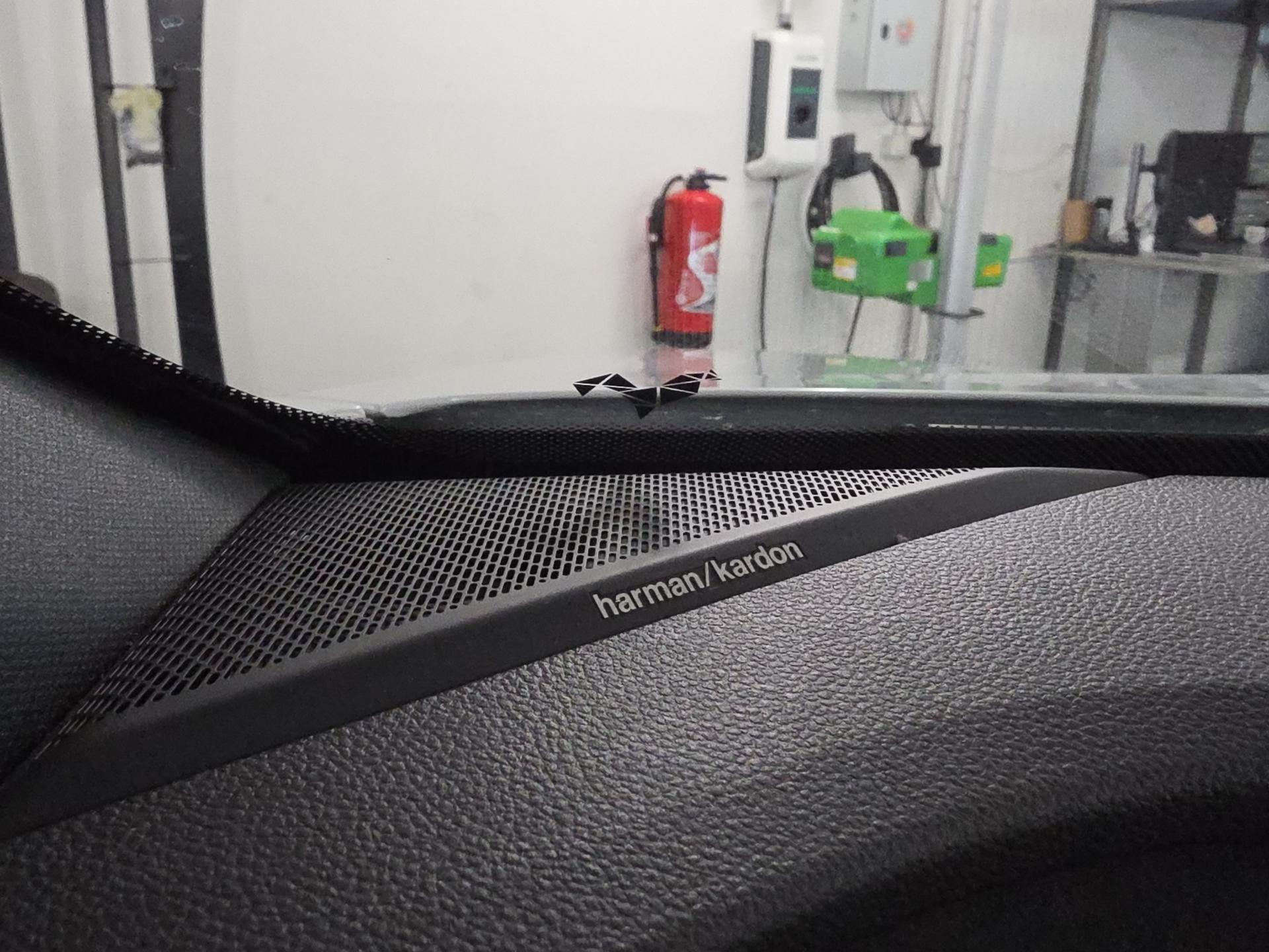 RENAULT Mégane E-TECH EV60 Techno-image-19