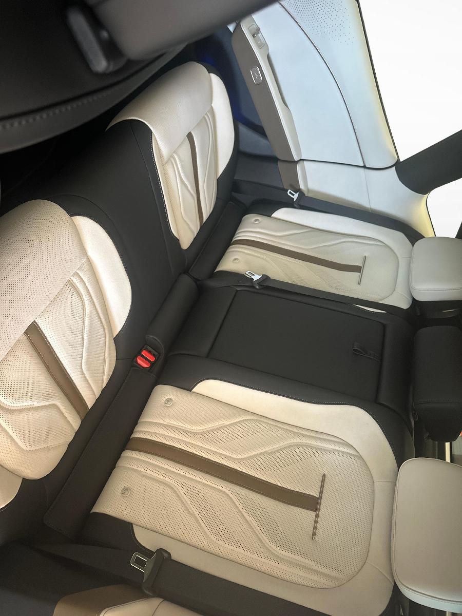 ZEEKR 7GT Privilege AWD-image-10