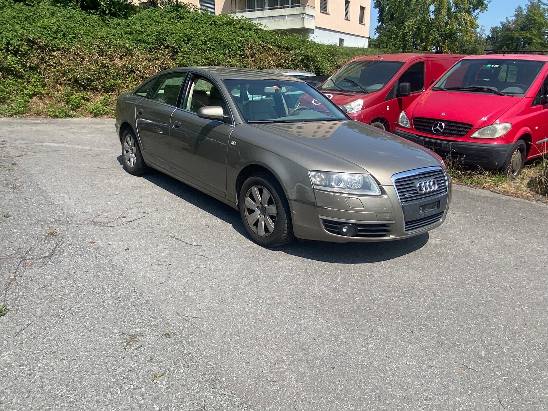 AUDI A6 Limousine 2.7 V6 TDI quattro tiptronic-image-2