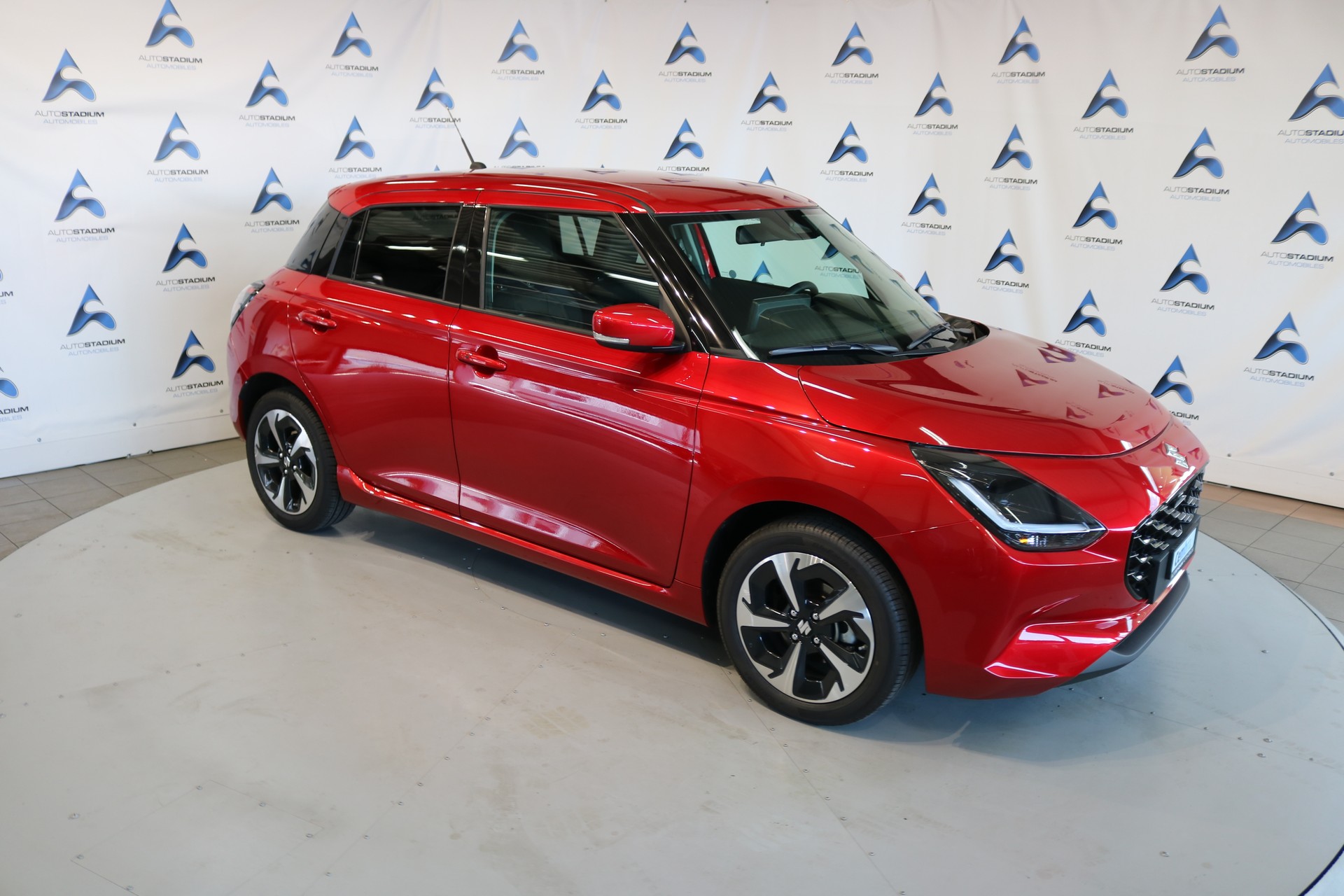 SUZUKI Swift SWISS EDITION Hybrid CVT-image-33