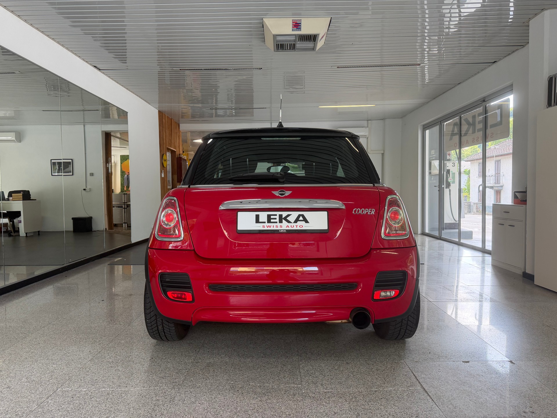 MINI Cooper-image-4