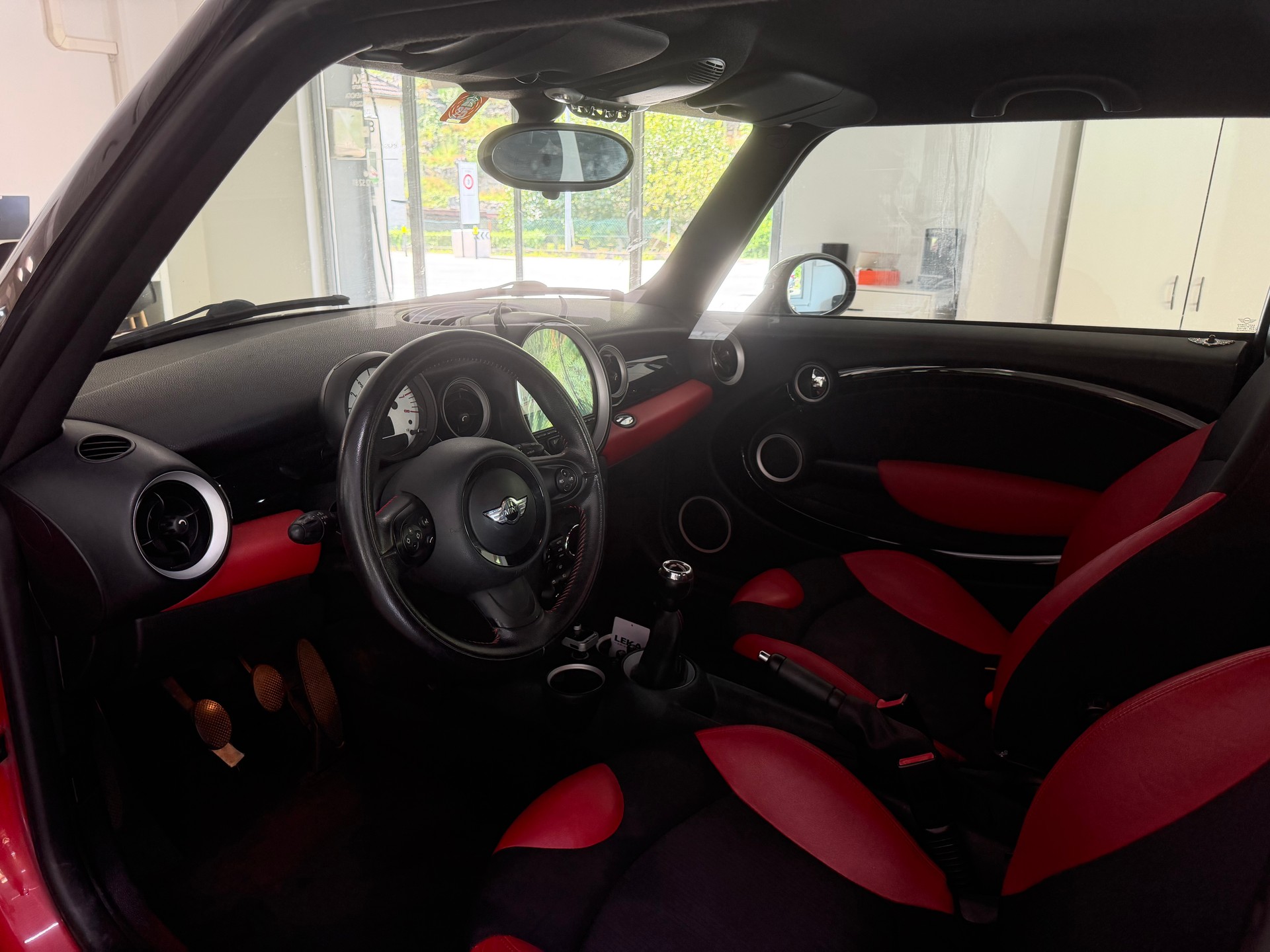 MINI Cooper-image-6