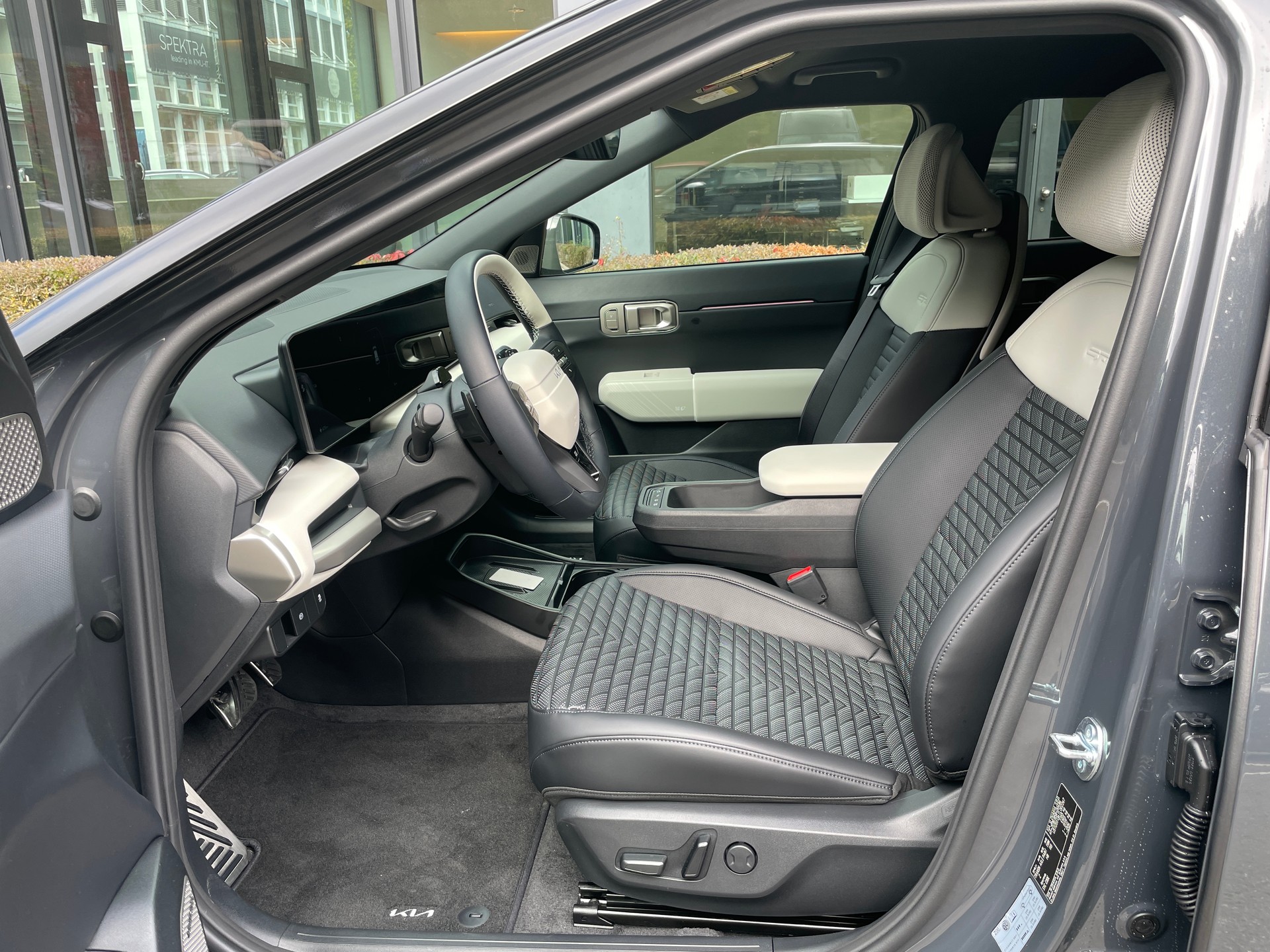 KIA EV4 81,4 kWh GT-Line-image-11