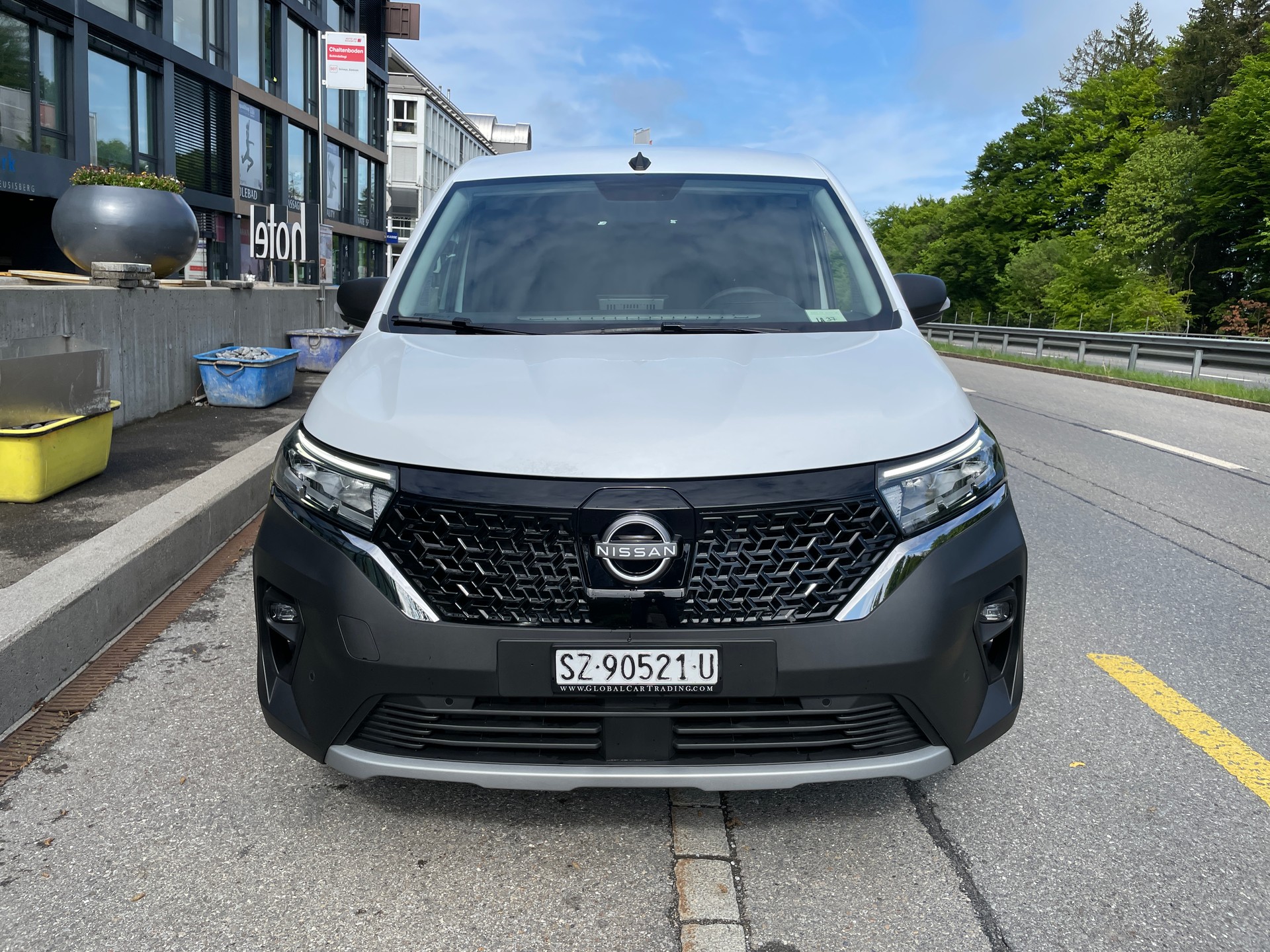 NISSAN Townstar EV45 kWh 22kW L2 Acenta-image-1