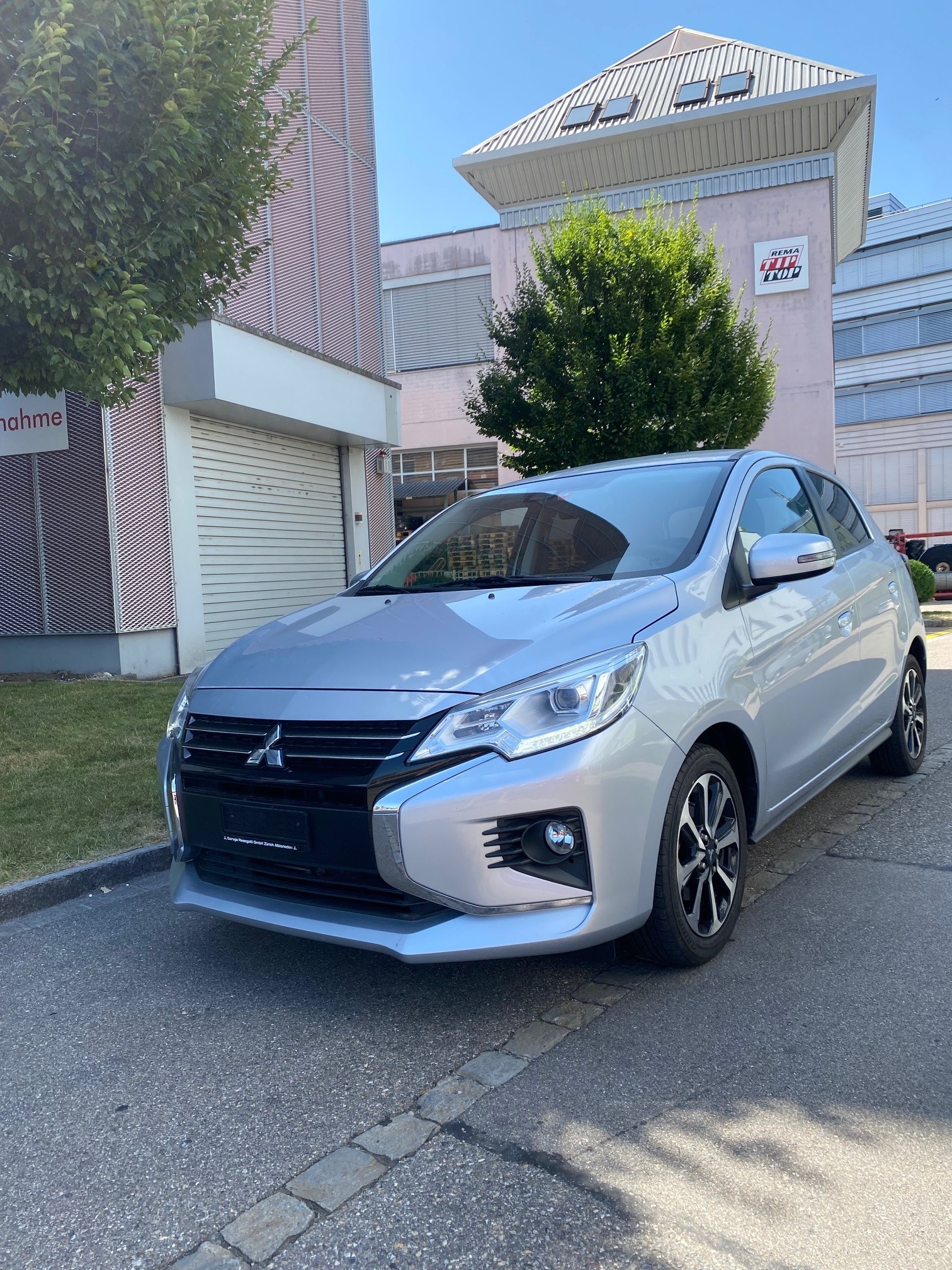 MITSUBISHI Space Star 1.2 CVT Inform-image-0
