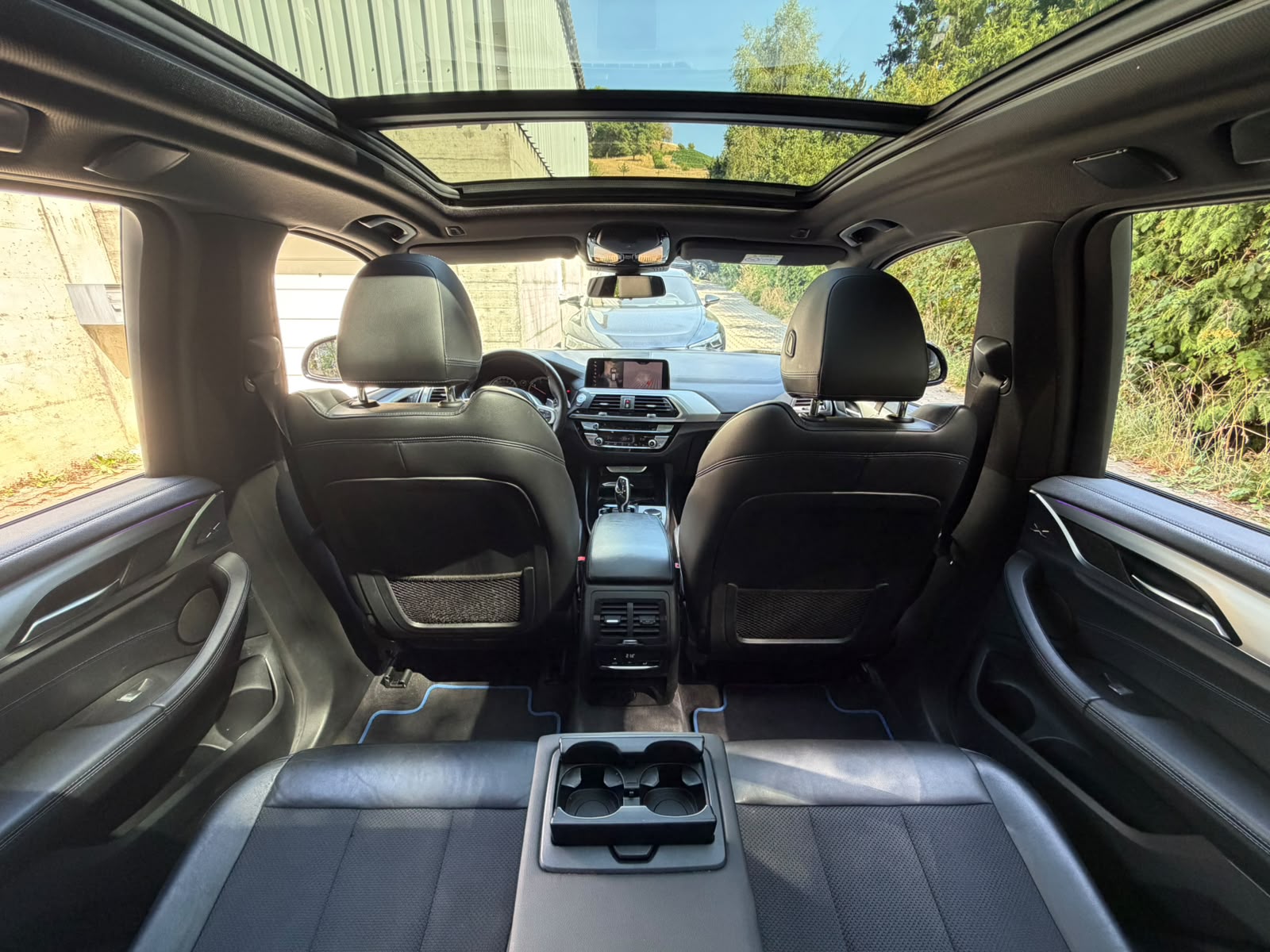 BMW X3 xDrive 20d Individual M Sport Steptronic-image-21