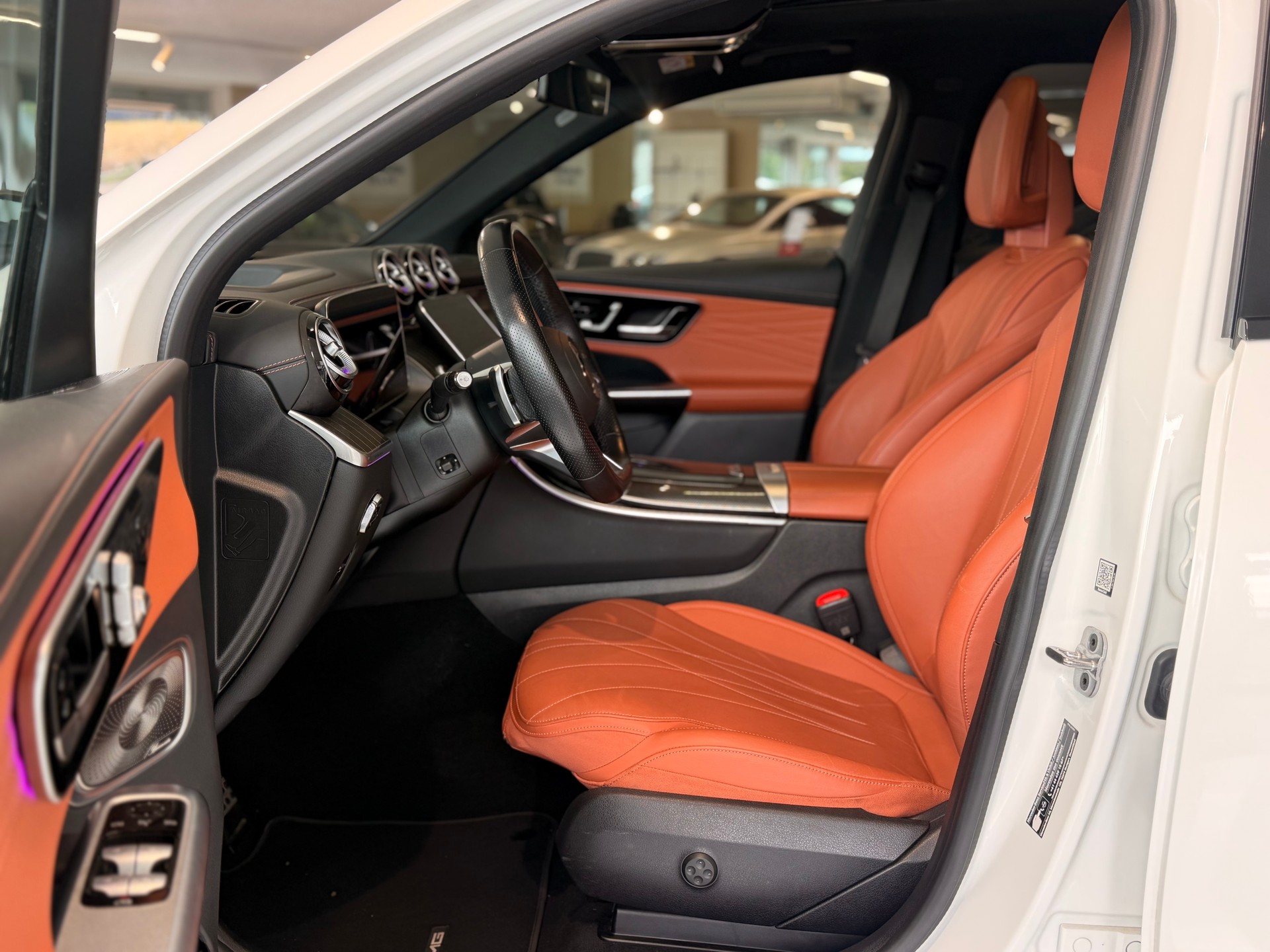 MERCEDES-BENZ GLC 220 d 4Matic 9G-Tronic-image-14