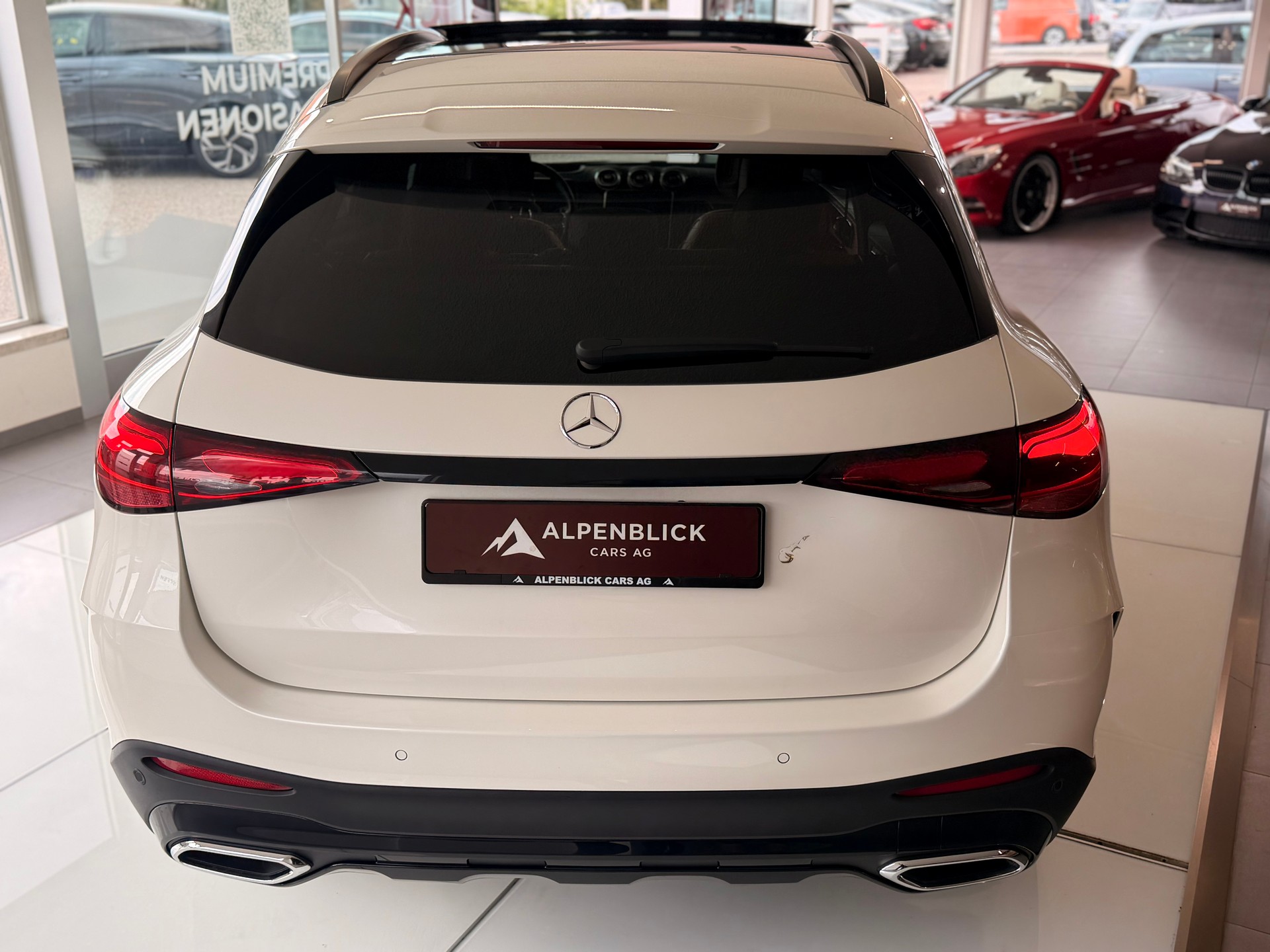 MERCEDES-BENZ GLC 220 d 4Matic 9G-Tronic-image-7