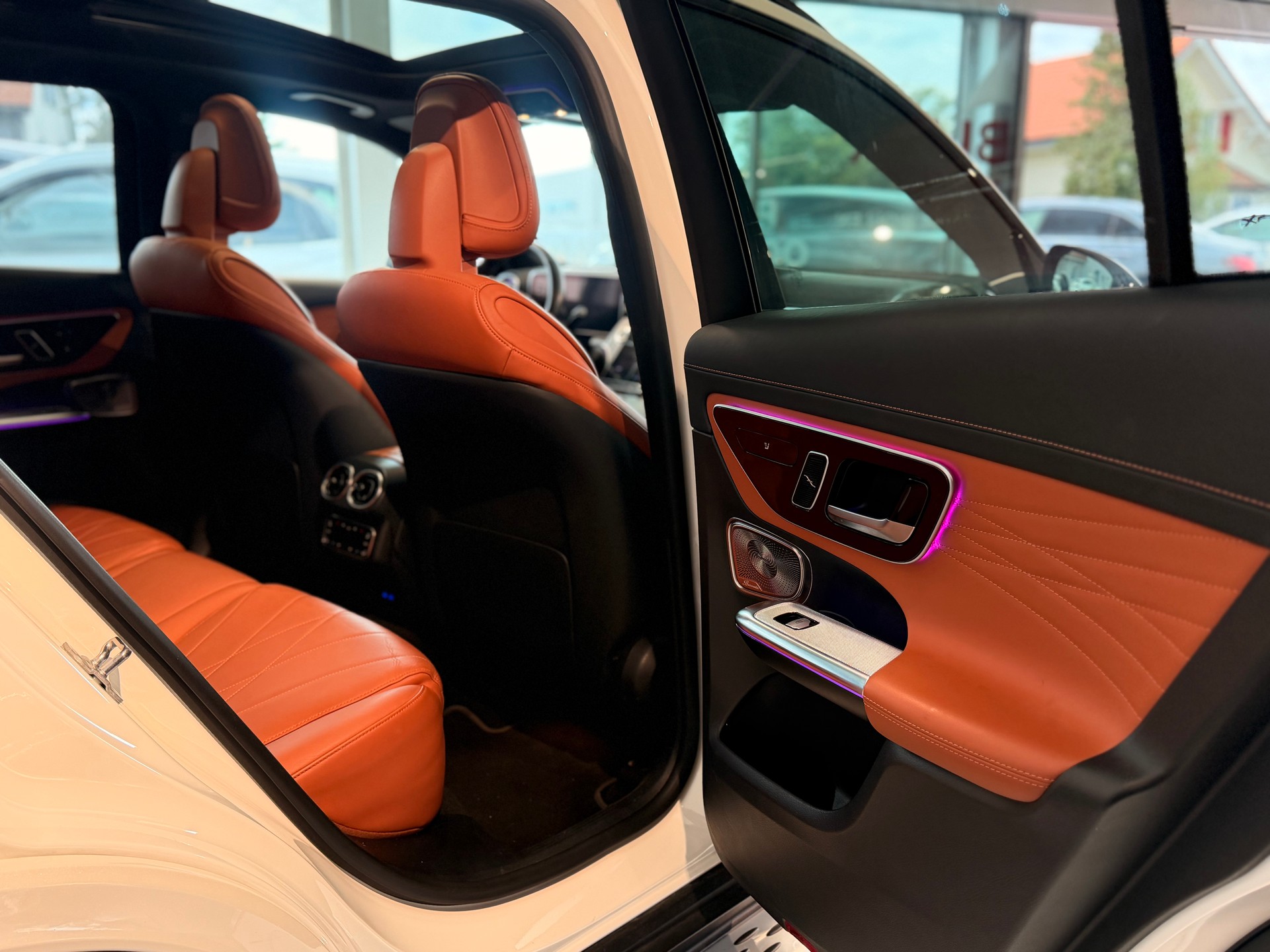 MERCEDES-BENZ GLC 220 d 4Matic 9G-Tronic-image-22