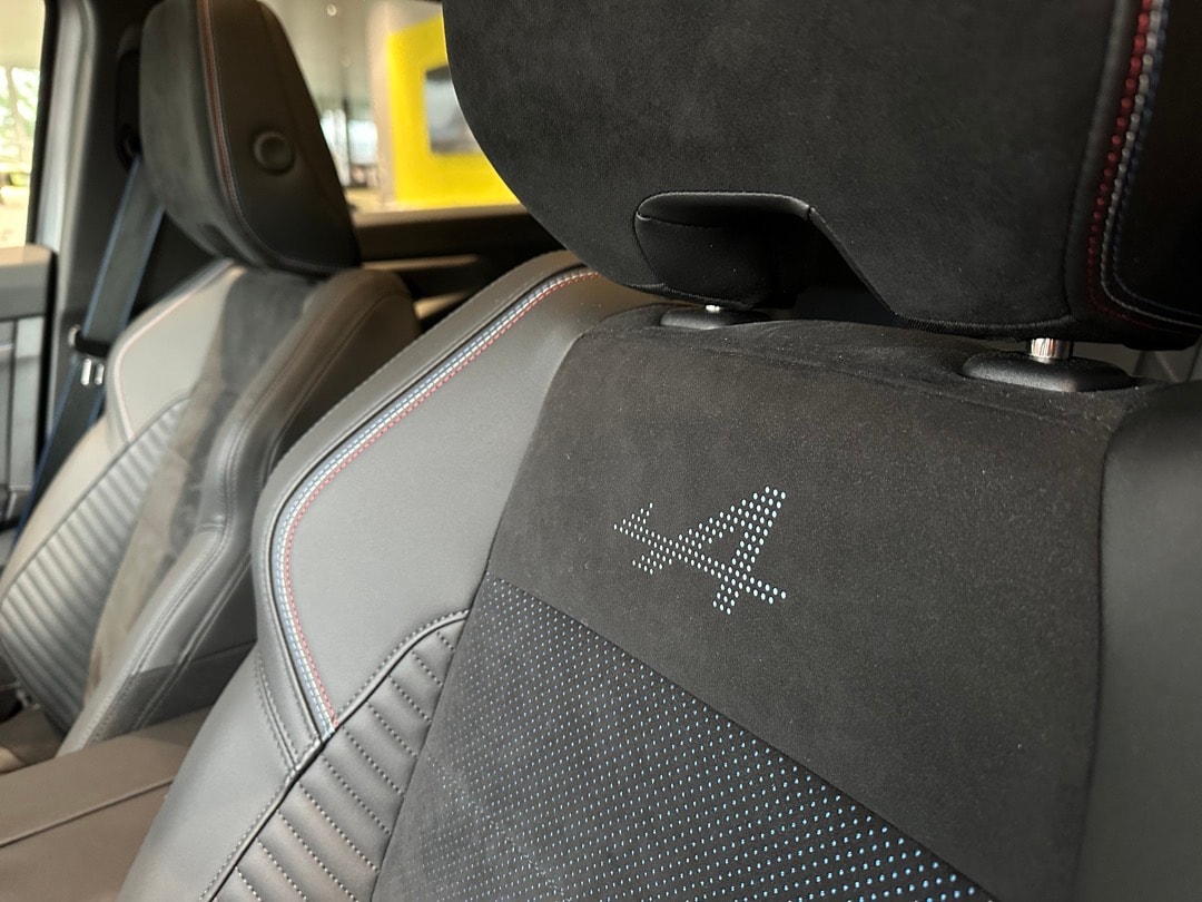 RENAULT Rafale 1.2 E-Tech Plug-in Hybrid 300 4x4 Atelier Alpine-image-22
