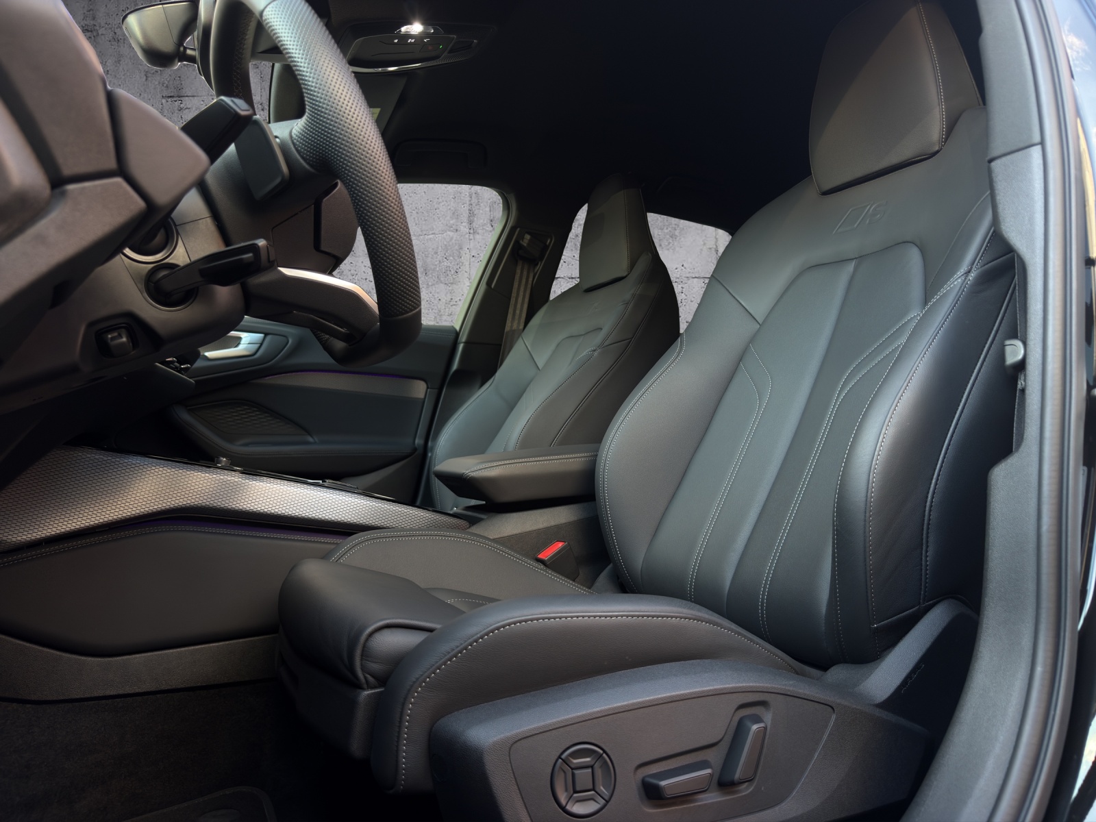 AUDI A5 Avant TFSI quattro S-Line 150 kW S tronic *CH-Fzg. / Gratisservice / Garantie*-image-5