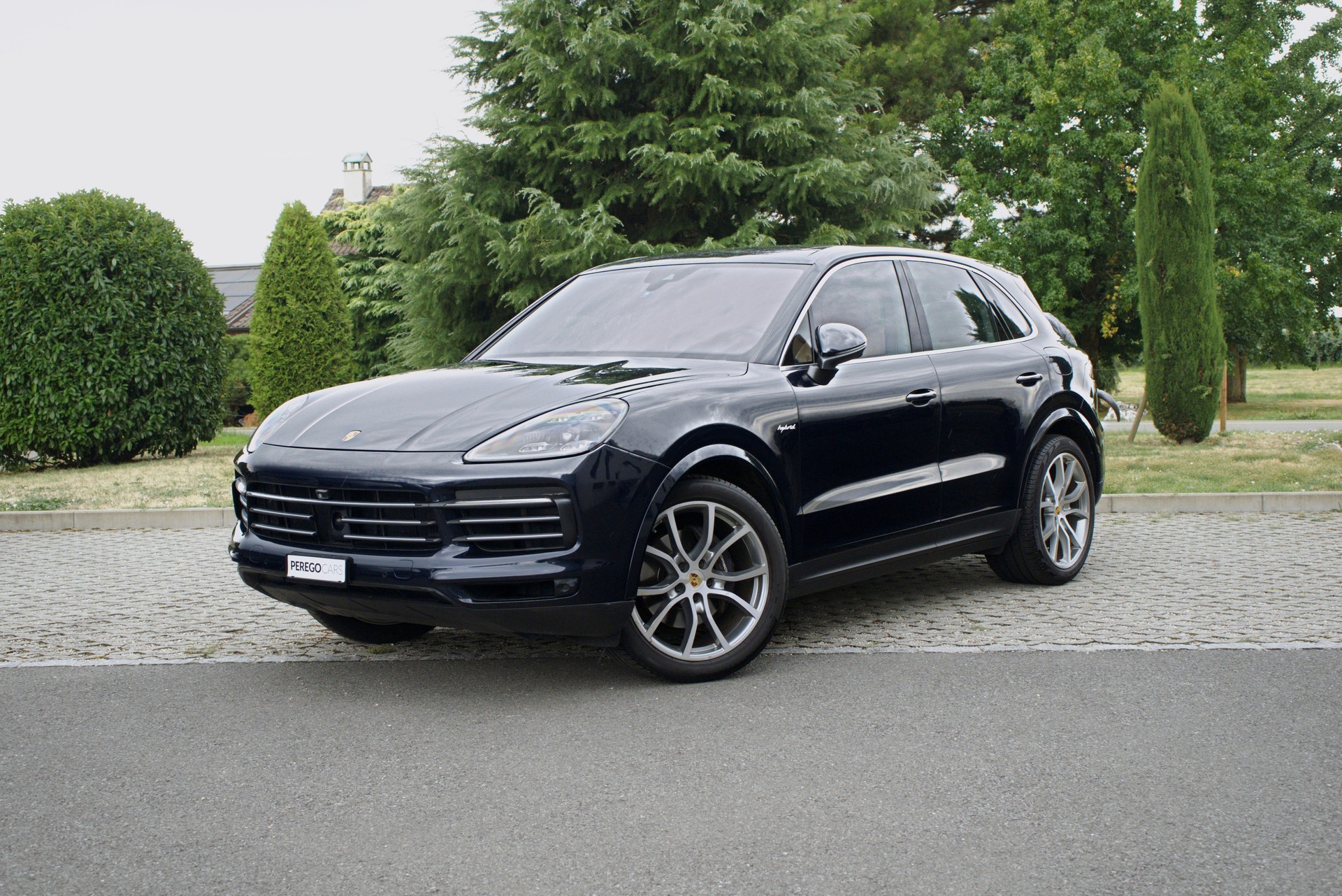 PORSCHE Cayenne E-Hybrid-image-0