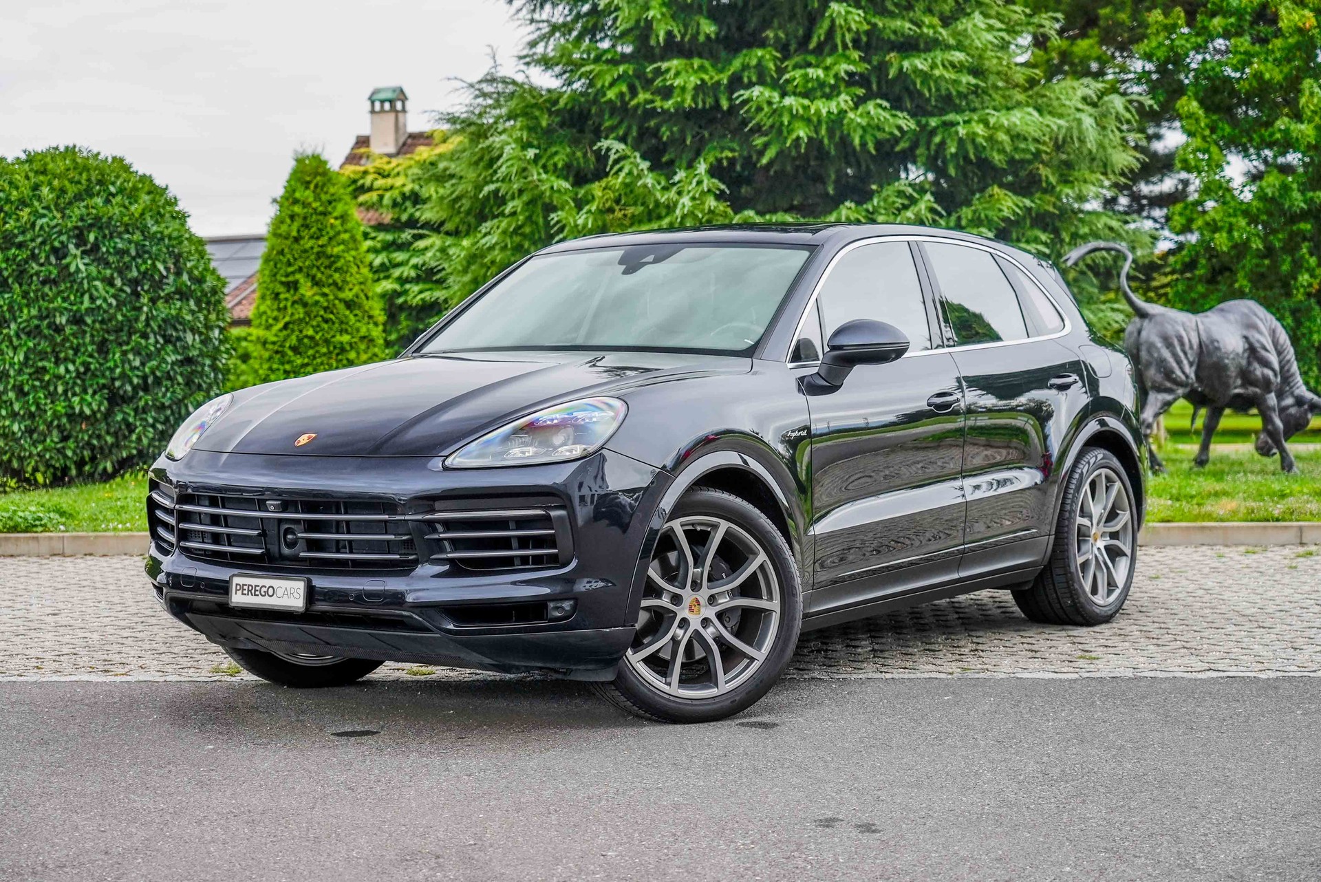 PORSCHE Cayenne E-Hybrid-image-0