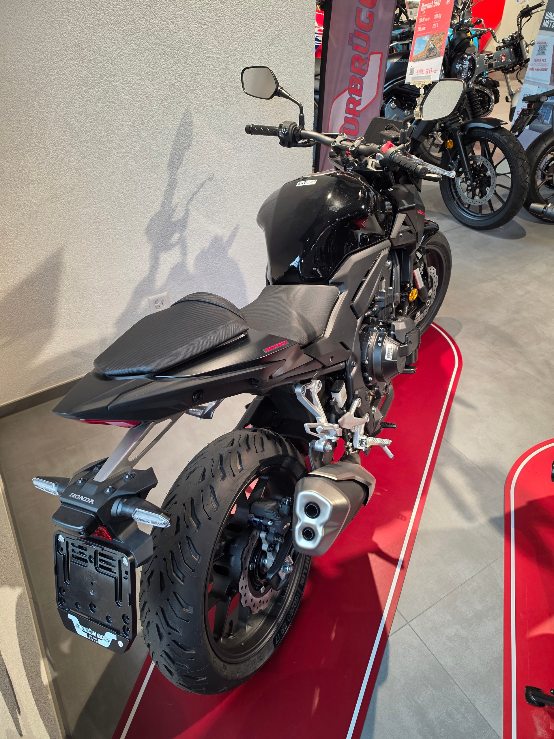 HONDA CB 500 Hornet-showroom-element-2