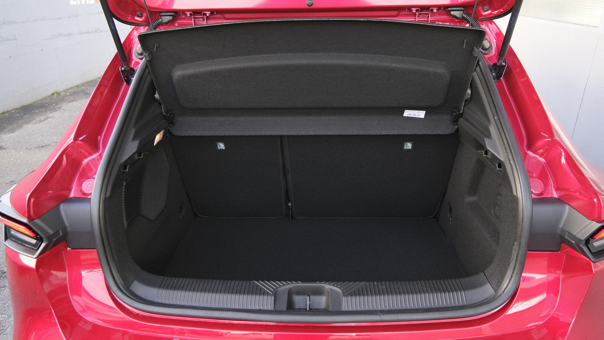 RENAULT Clio 1.8 E-Tech Esprit Alpine full Hybrid-image-30