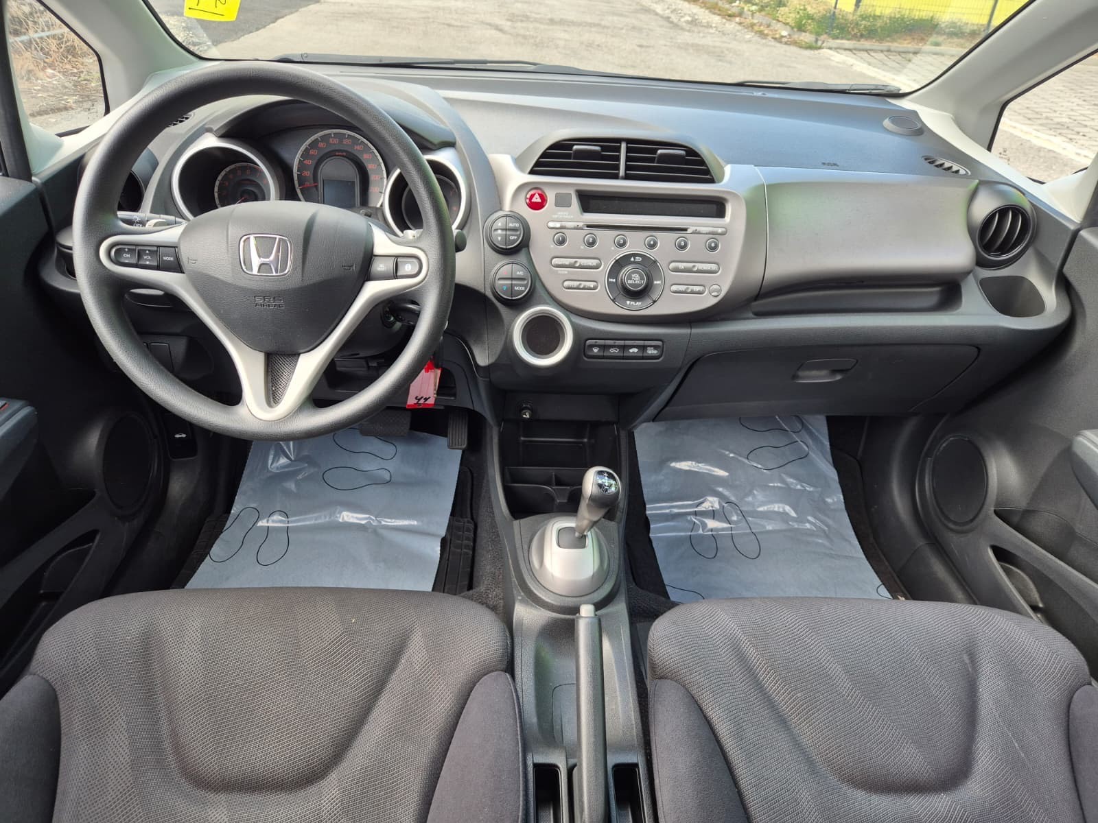HONDA Jazz 1.4i Elegance i-Shift-image-9