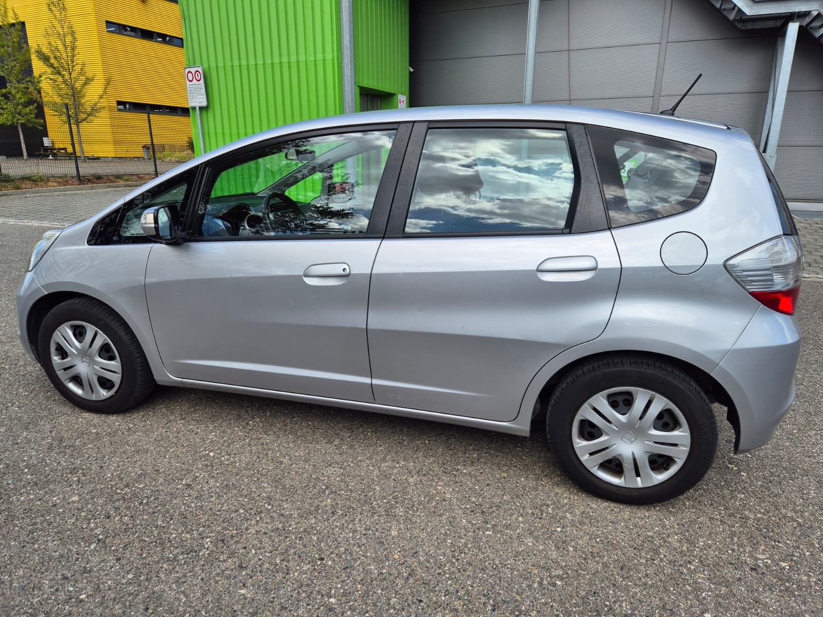 HONDA Jazz 1.4i Elegance i-Shift-image-3