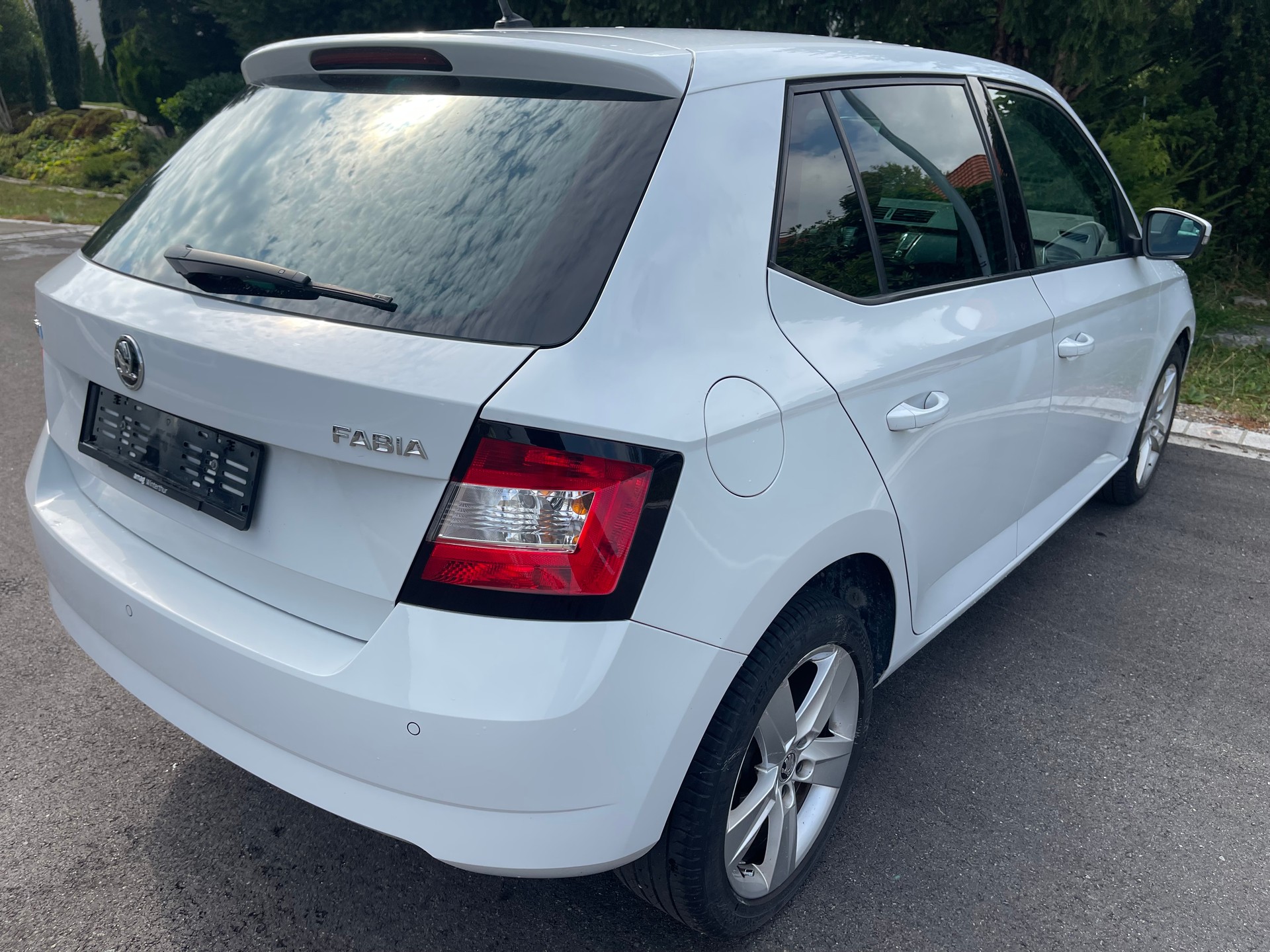 SKODA Fabia 1.2 TSI Ambition DSG-image-6