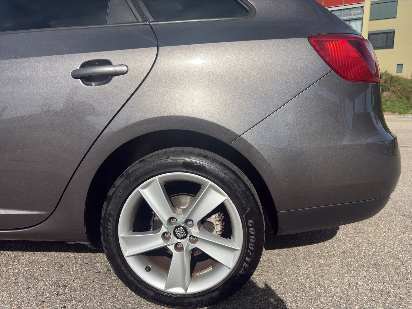 SEAT Ibiza ST 1.2 TSI FR S/S-image-14