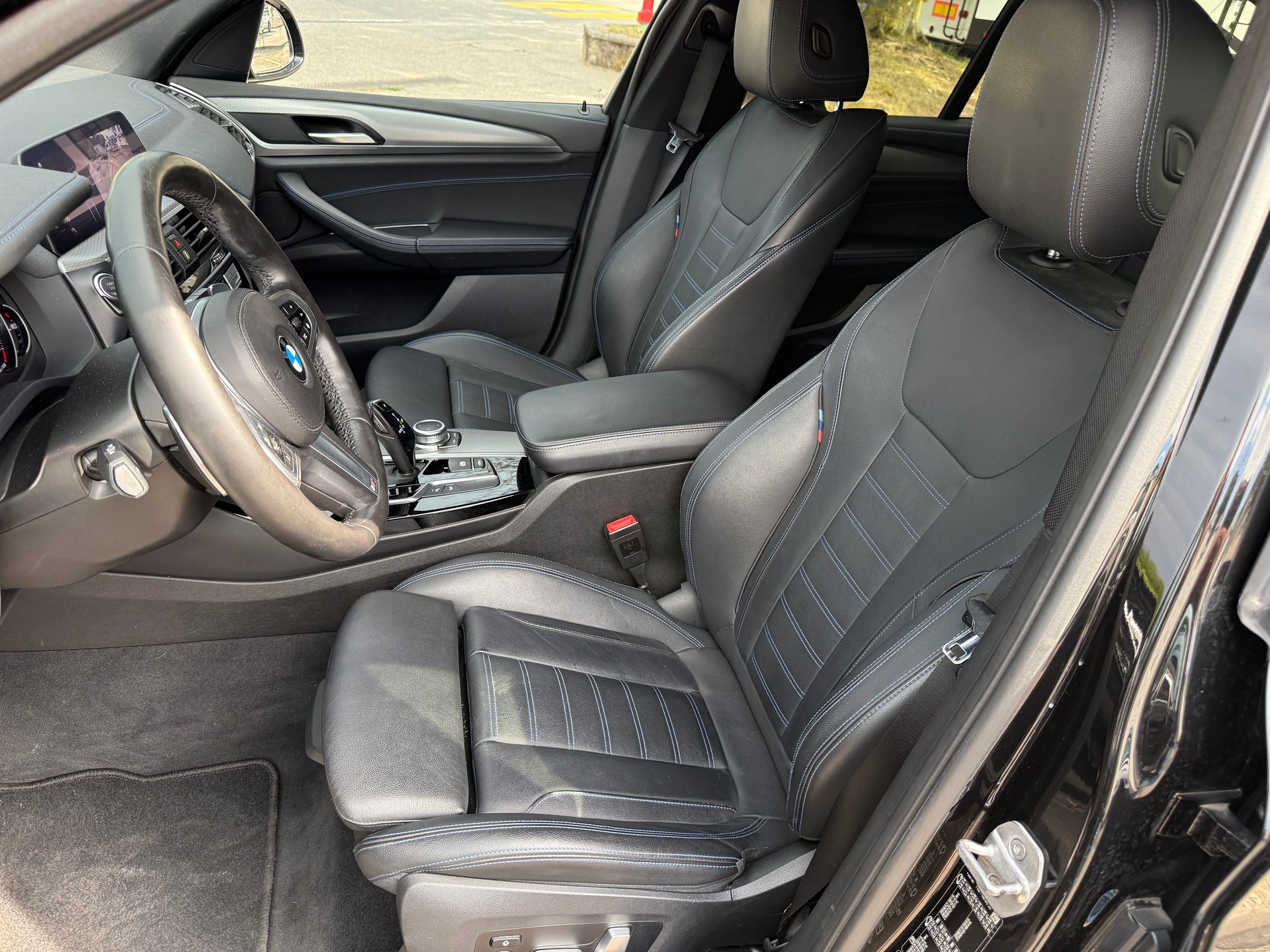BMW X3 xDrive 20i M Sport Steptronic-image-15